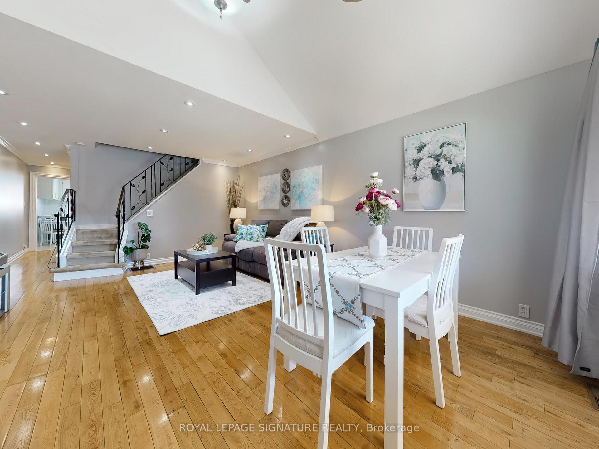 Photo 36 of 261 Glebemount Avenue, Toronto, Danforth Village-East York — HOMEH
