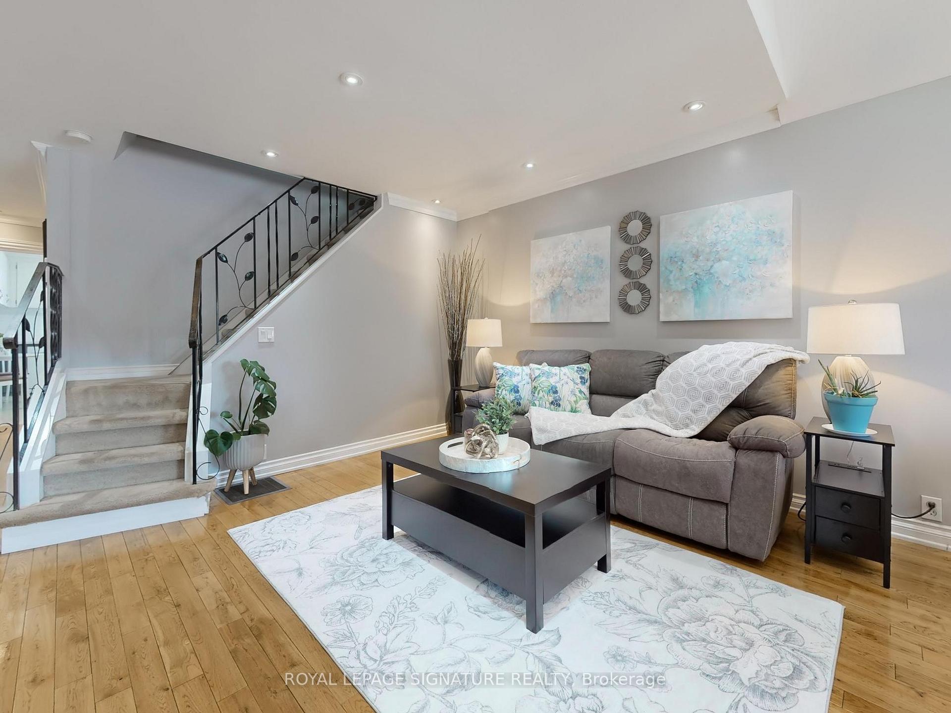 Photo 6 of 261 Glebemount Avenue, Toronto, Danforth Village-East York — HOMEH