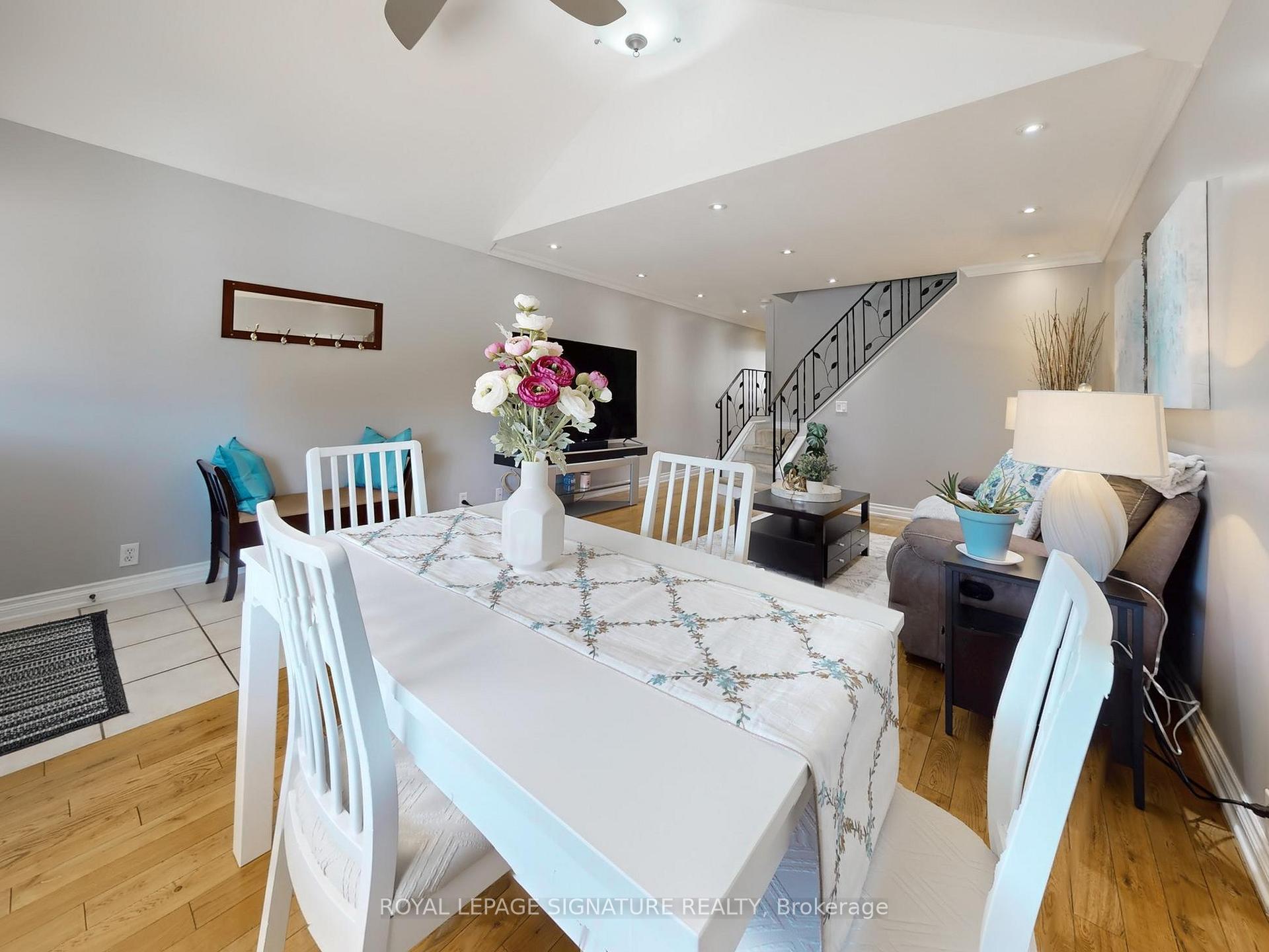 Photo 15 of 261 Glebemount Avenue, Toronto, Danforth Village-East York — HOMEH