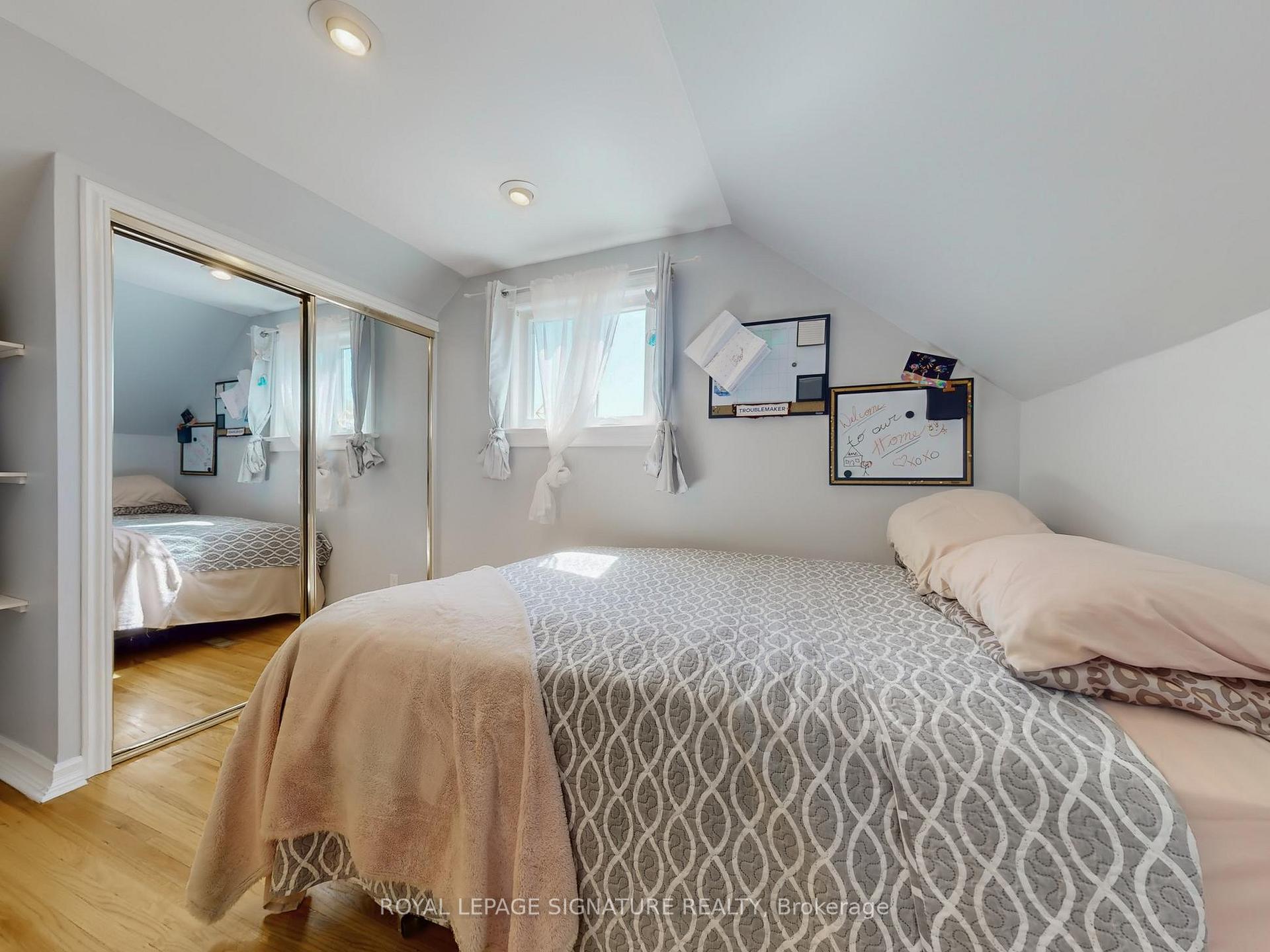 Photo 21 of 261 Glebemount Avenue, Toronto, Danforth Village-East York — HOMEH