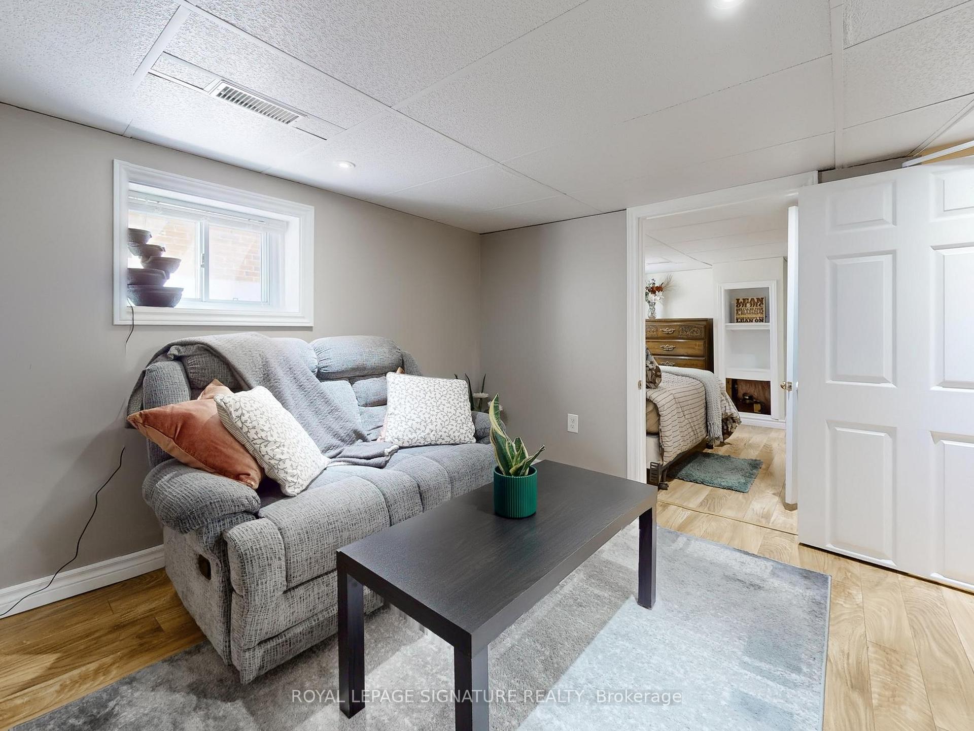 Photo 35 of 261 Glebemount Avenue, Toronto, Danforth Village-East York — HOMEH
