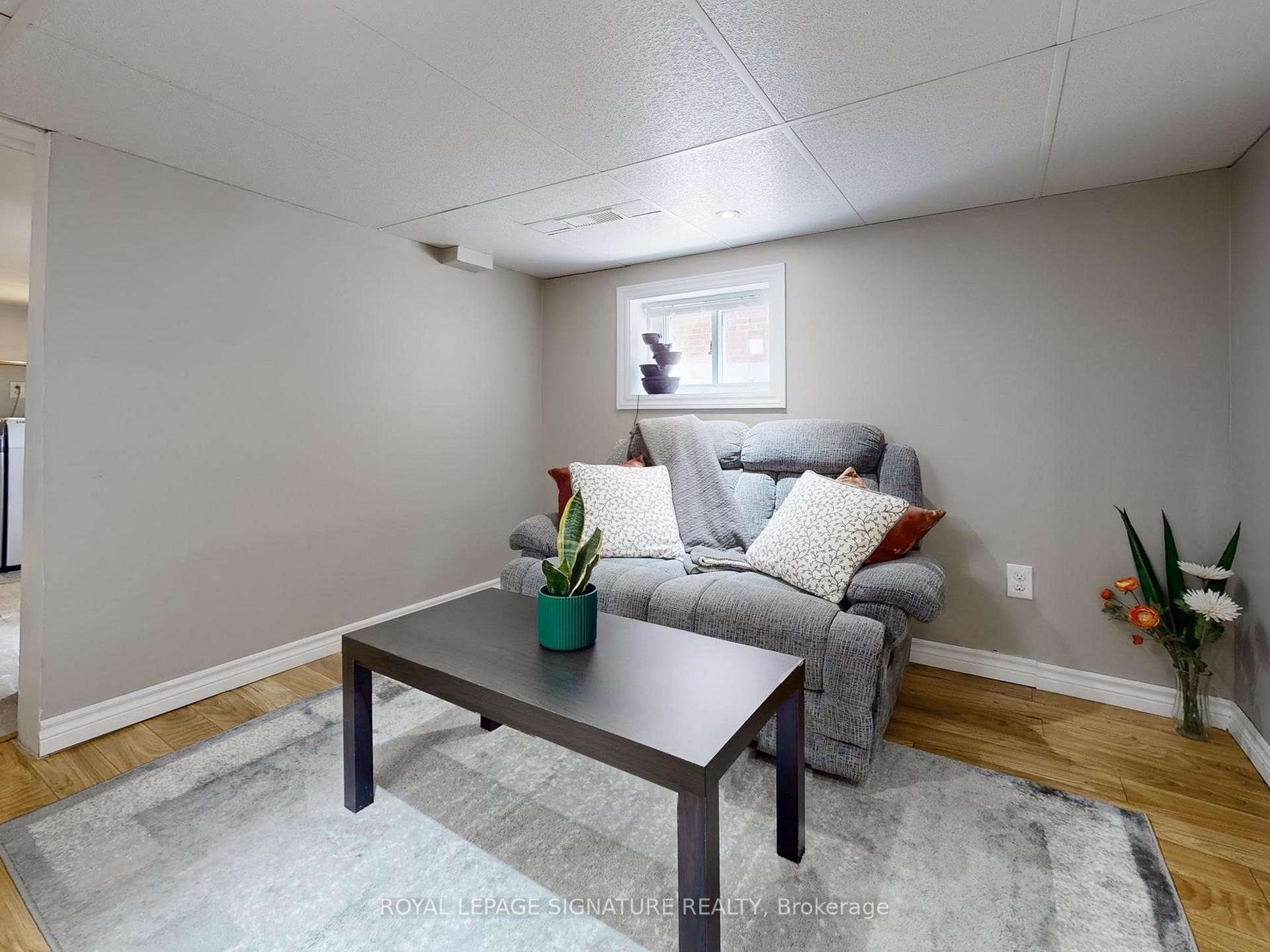 Photo 25 of 261 Glebemount Avenue, Toronto, Danforth Village-East York — HOMEH