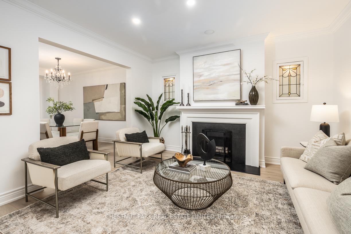 Photo 4 of 262 St Clements Avenue, Toronto, Yonge-Eglinton — HOMEH