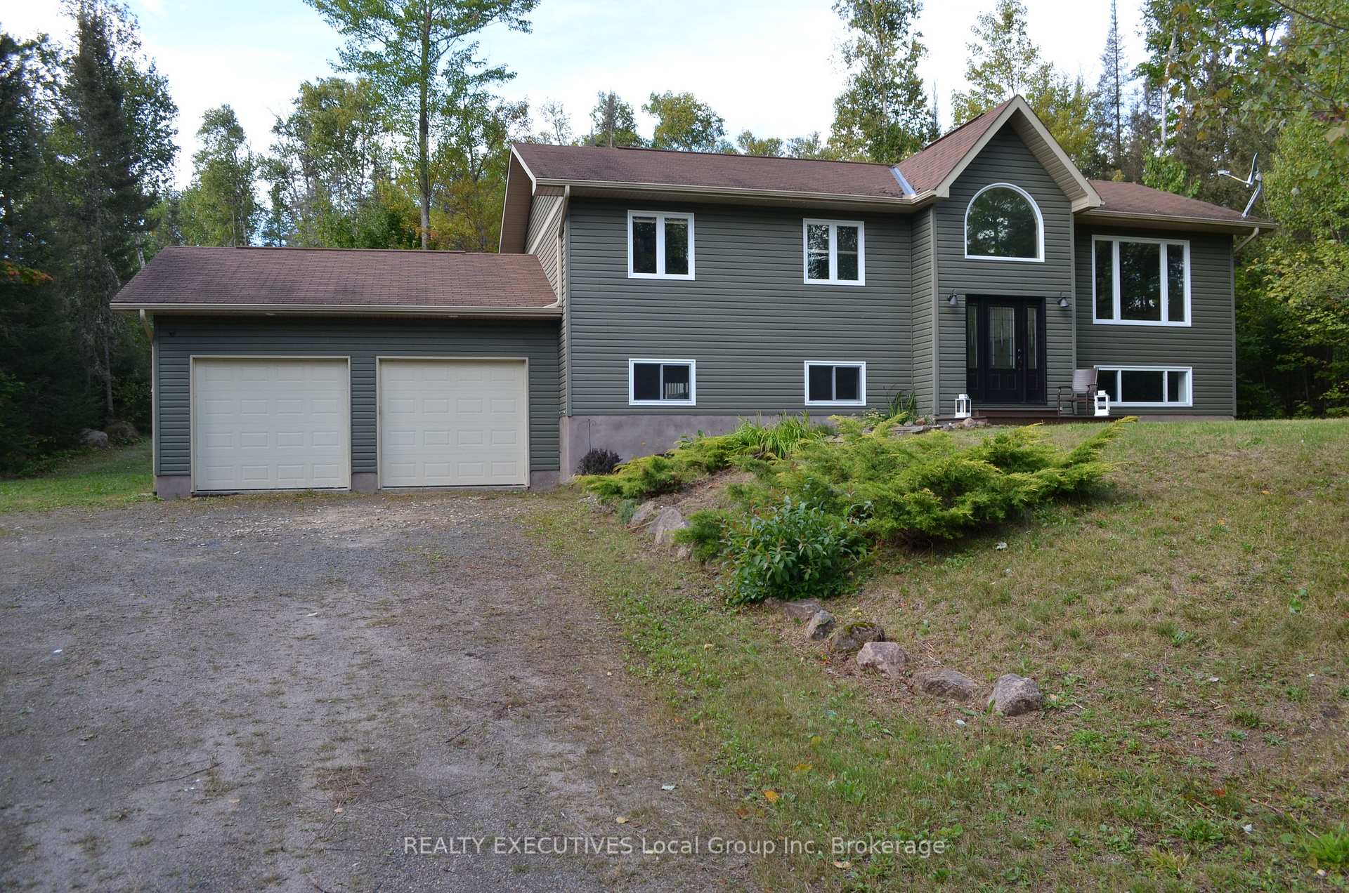 Photo 1 of 581 Ouellette Road, East Ferris — HOMEH