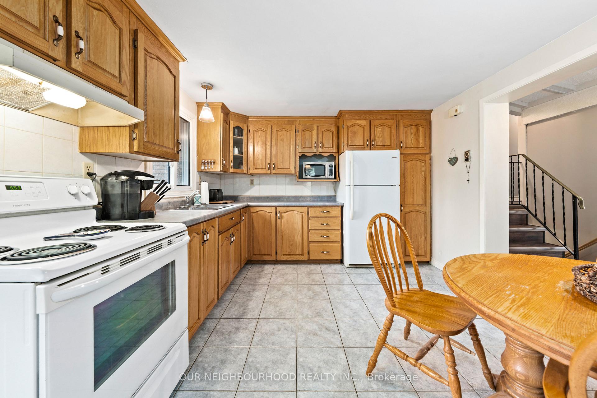 Photo 11 of 24 Andrew's Road, Clarington, Orono — HOMEH
