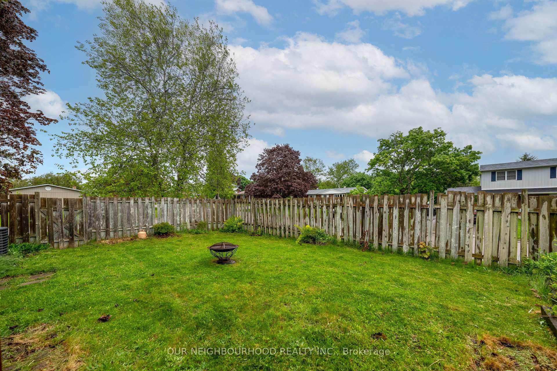 Photo 25 of 24 Andrew's Road, Clarington, Orono — HOMEH