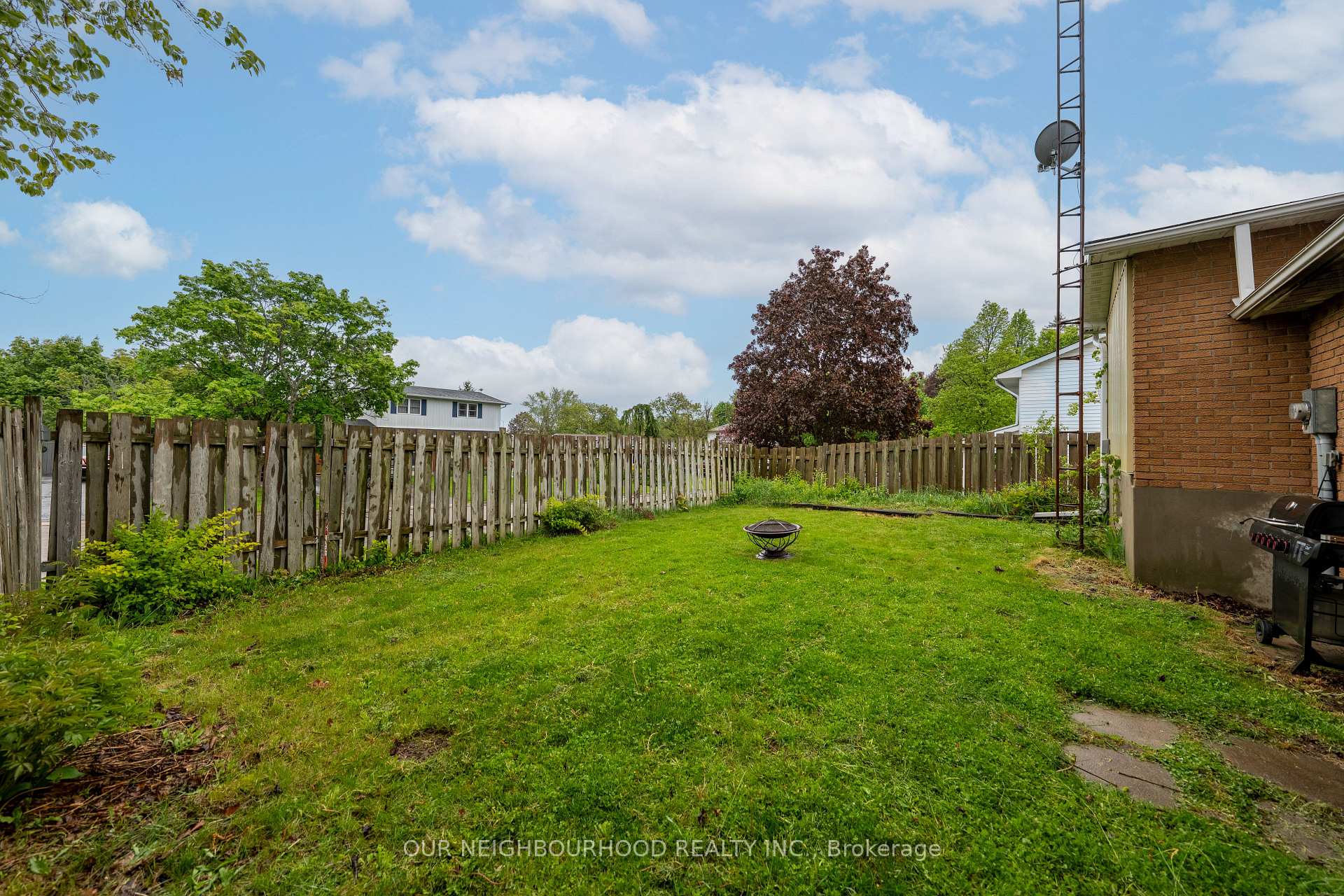 Photo 24 of 24 Andrew's Road, Clarington, Orono — HOMEH