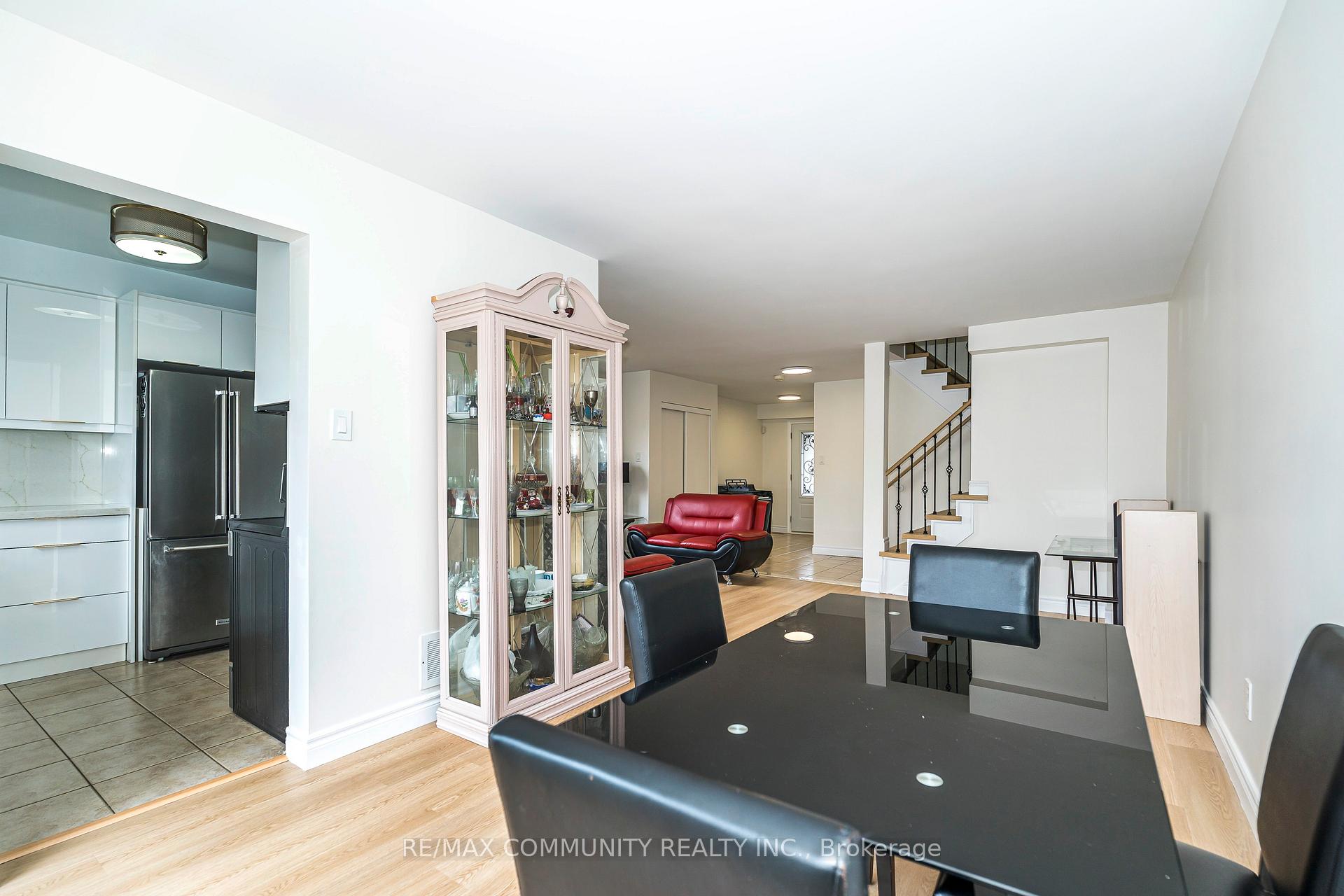 Photo 35 of 3 Tawn Crescent, Ajax, Central — HOMEH