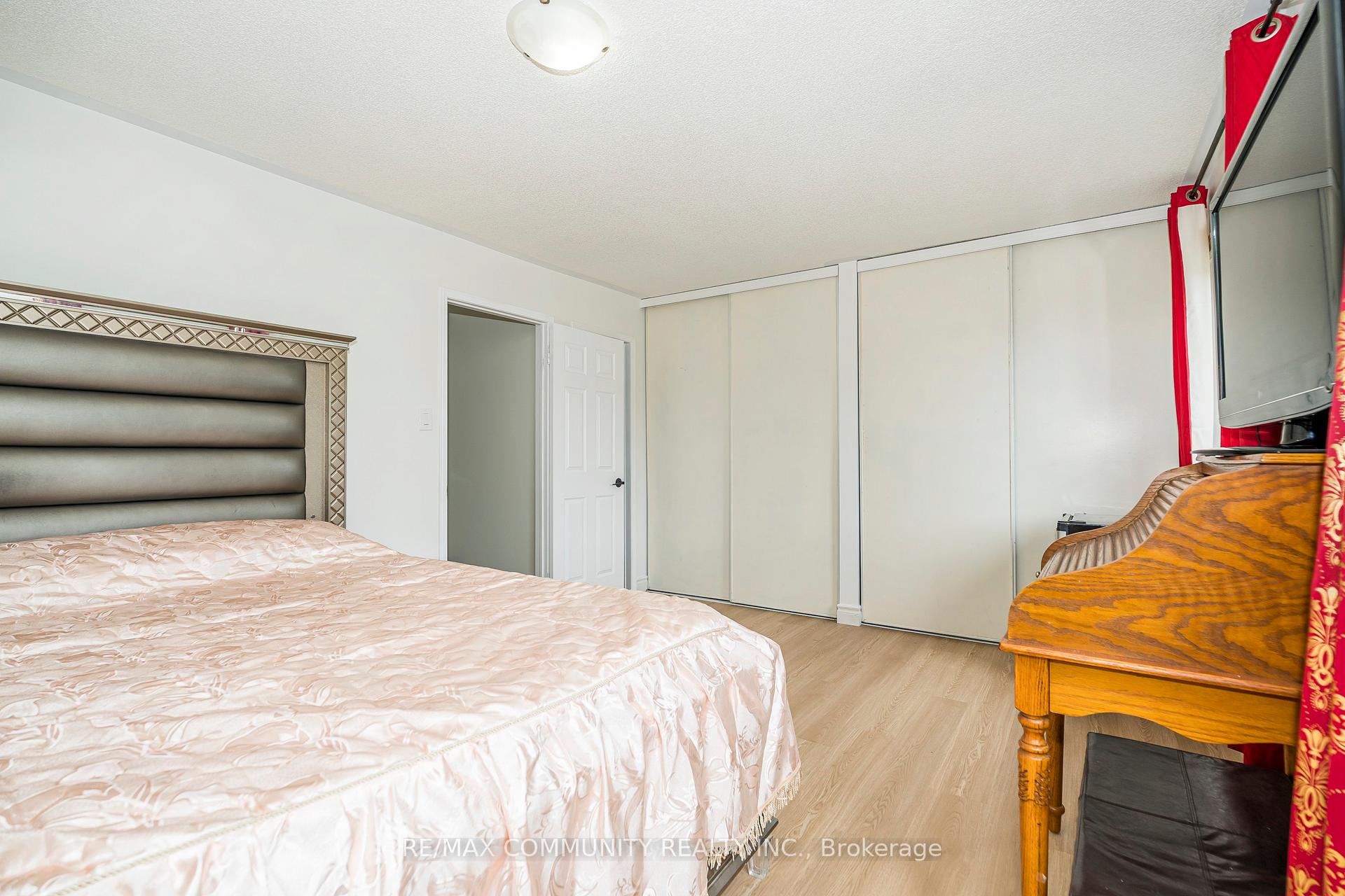 Photo 25 of 3 Tawn Crescent, Ajax, Central — HOMEH