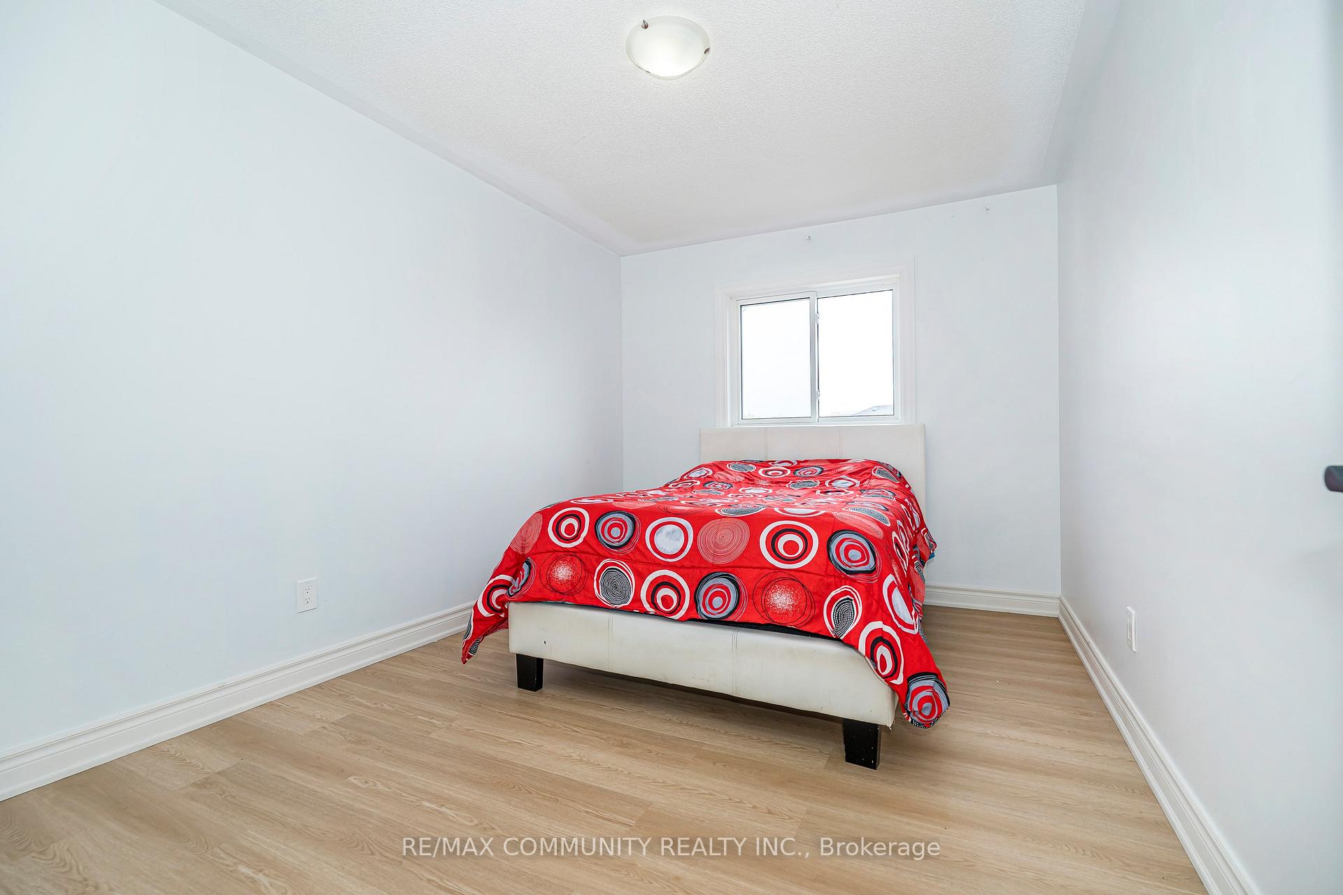 Photo 28 of 3 Tawn Crescent, Ajax, Central — HOMEH