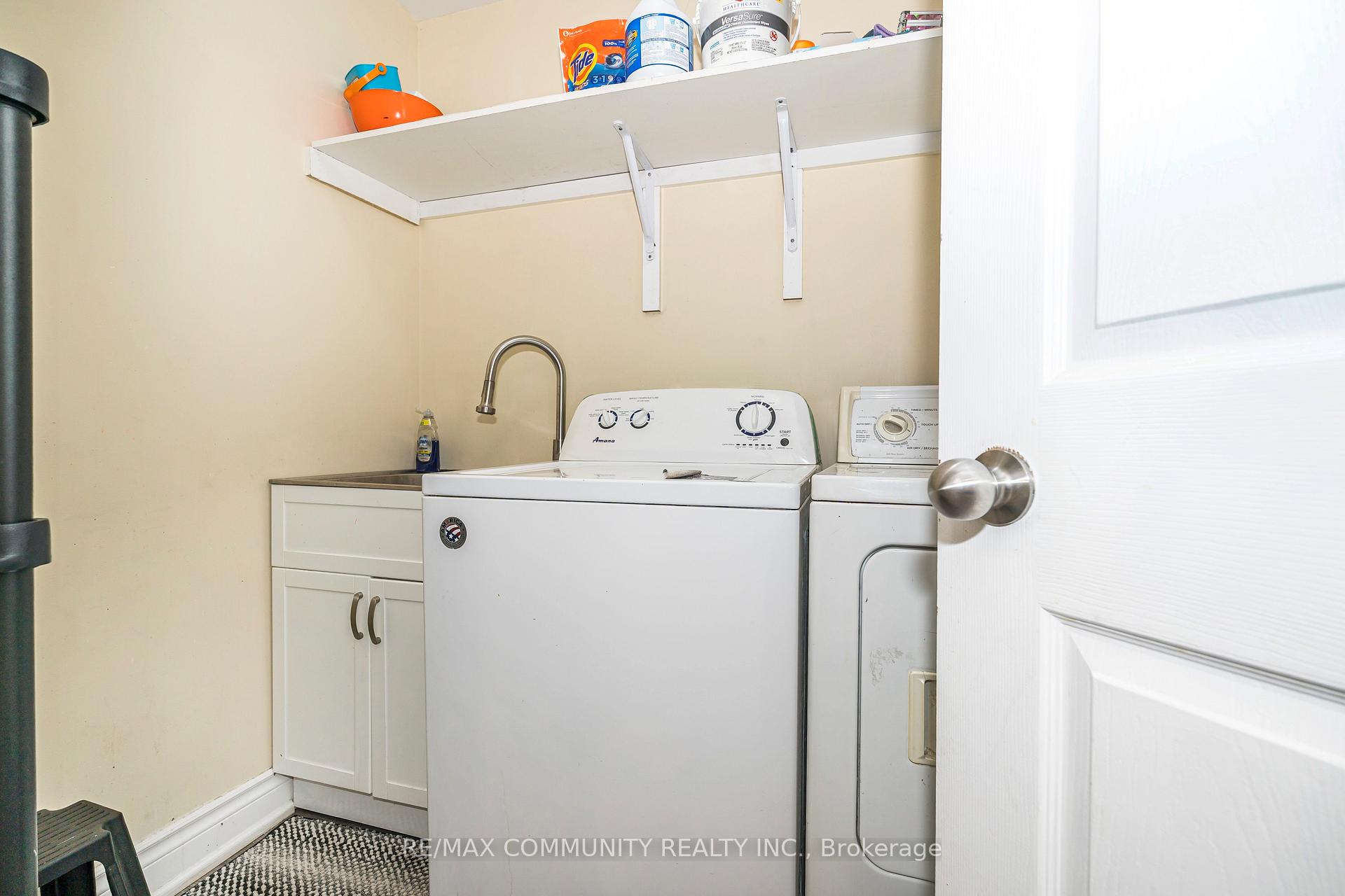 Photo 26 of 3 Tawn Crescent, Ajax, Central — HOMEH