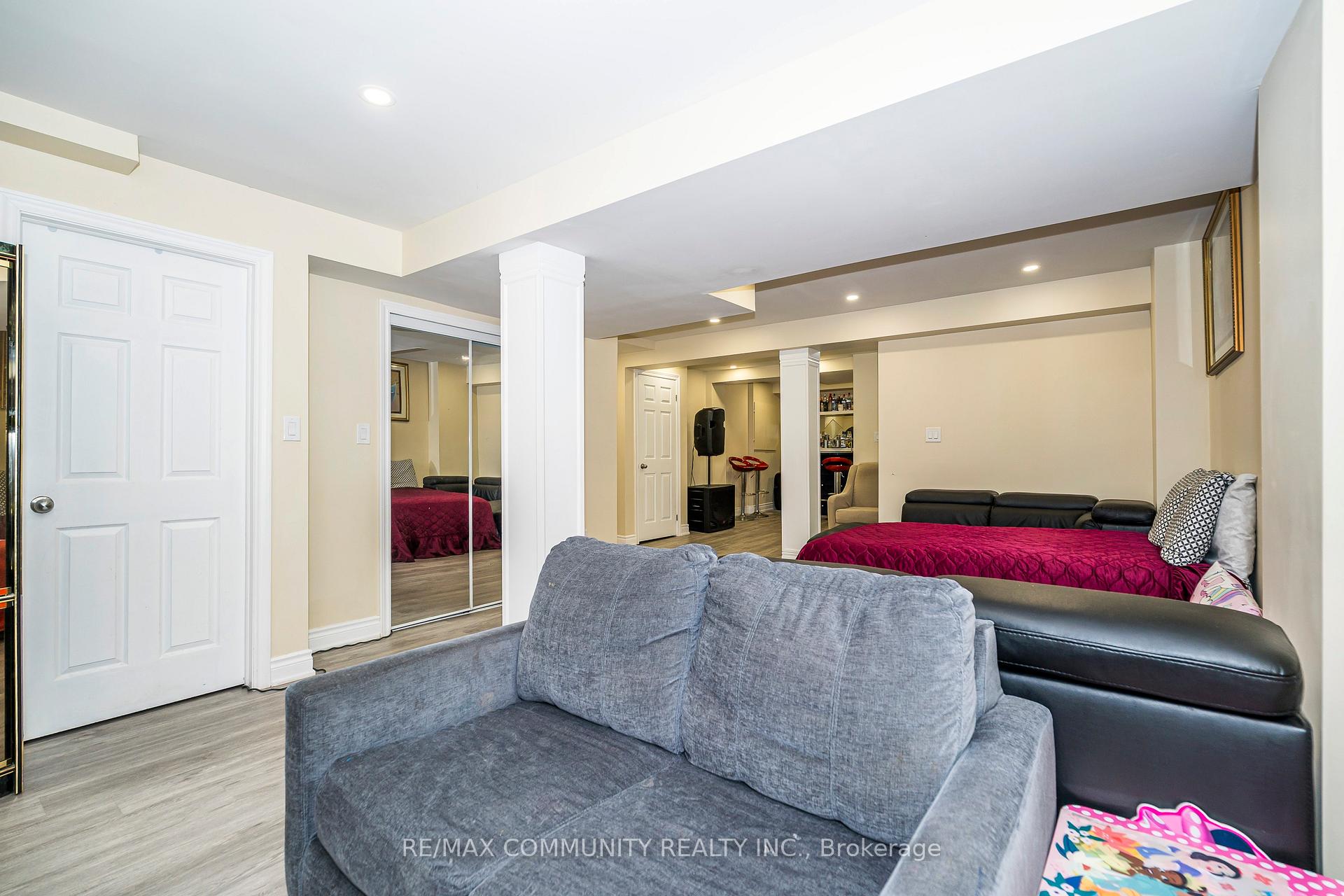 Photo 20 of 3 Tawn Crescent, Ajax, Central — HOMEH