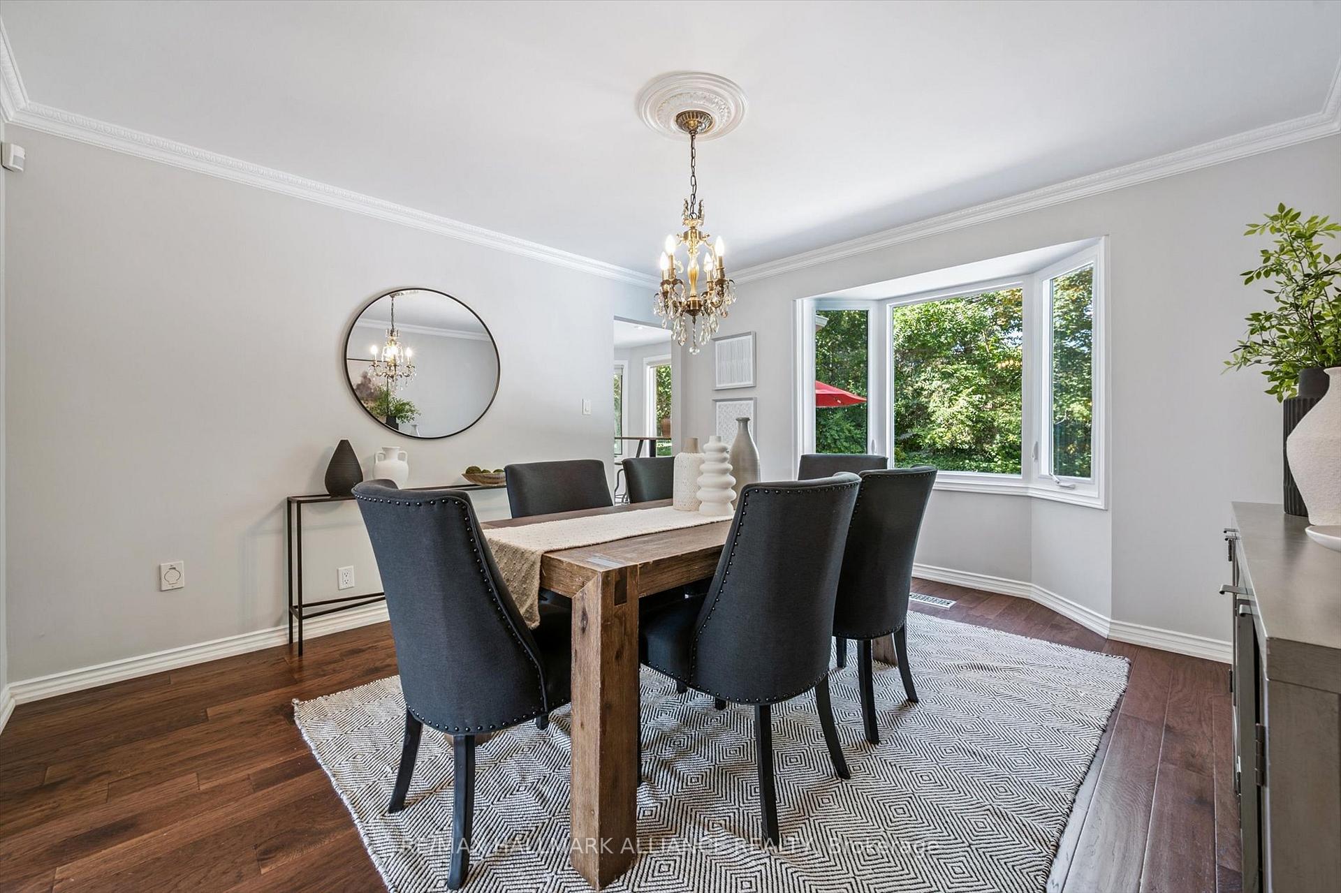Photo 3 of 6 Coachman Crescent, Hamilton, Freelton — HOMEH
