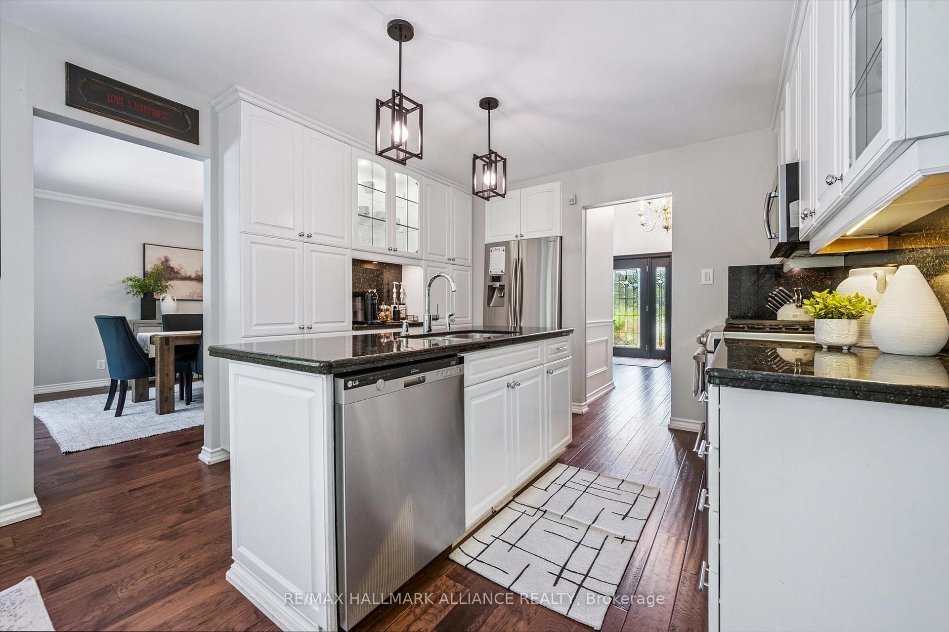 Photo 11 of 6 Coachman Crescent, Hamilton, Freelton — HOMEH