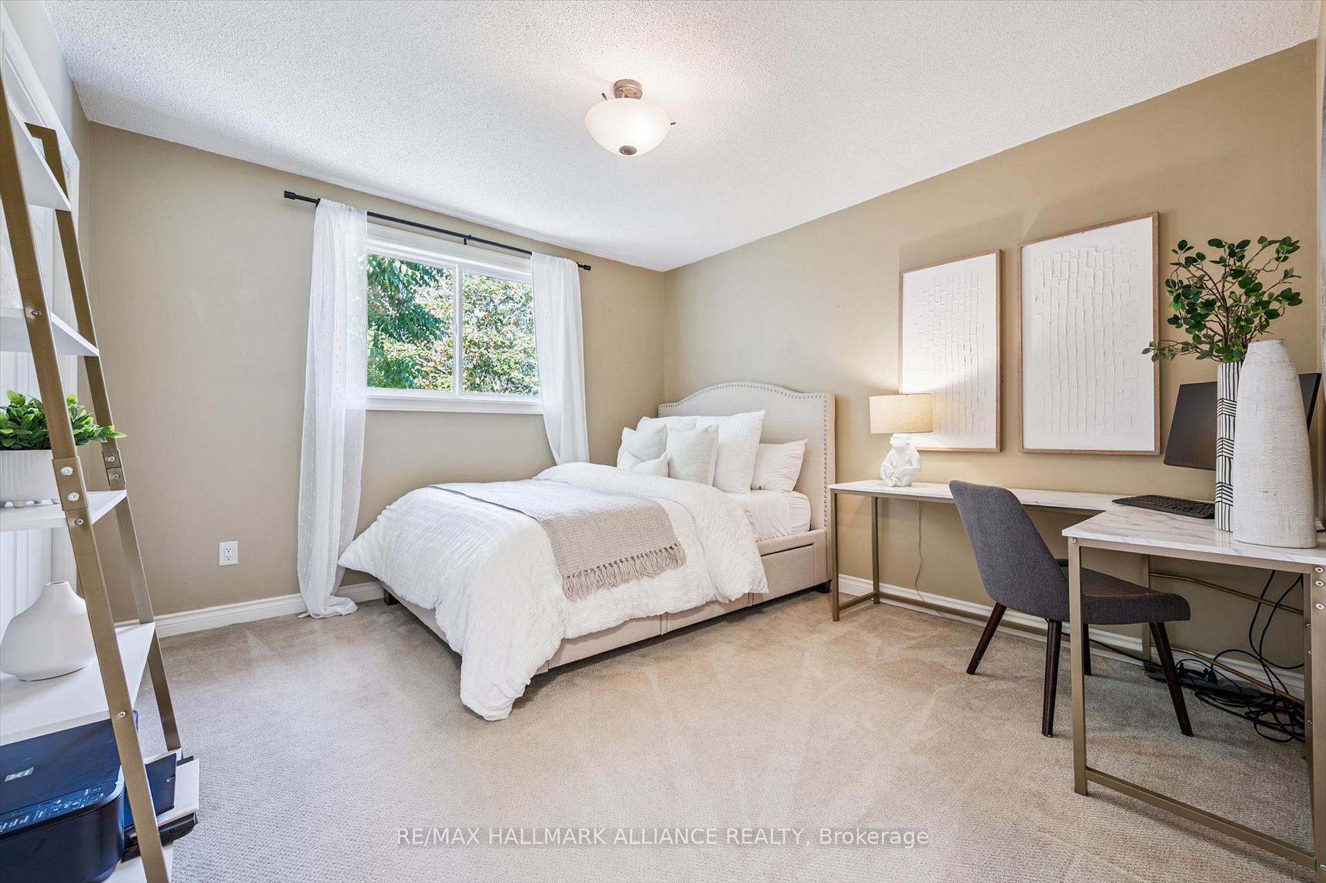 Photo 29 of 6 Coachman Crescent, Hamilton, Freelton — HOMEH