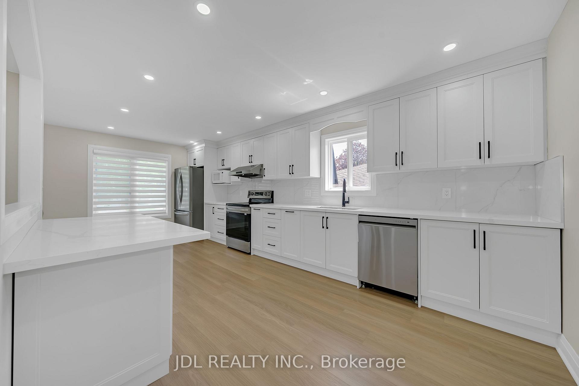 Photo 11 of 110 Michael Boulevard, Whitby, Lynde Creek — HOMEH