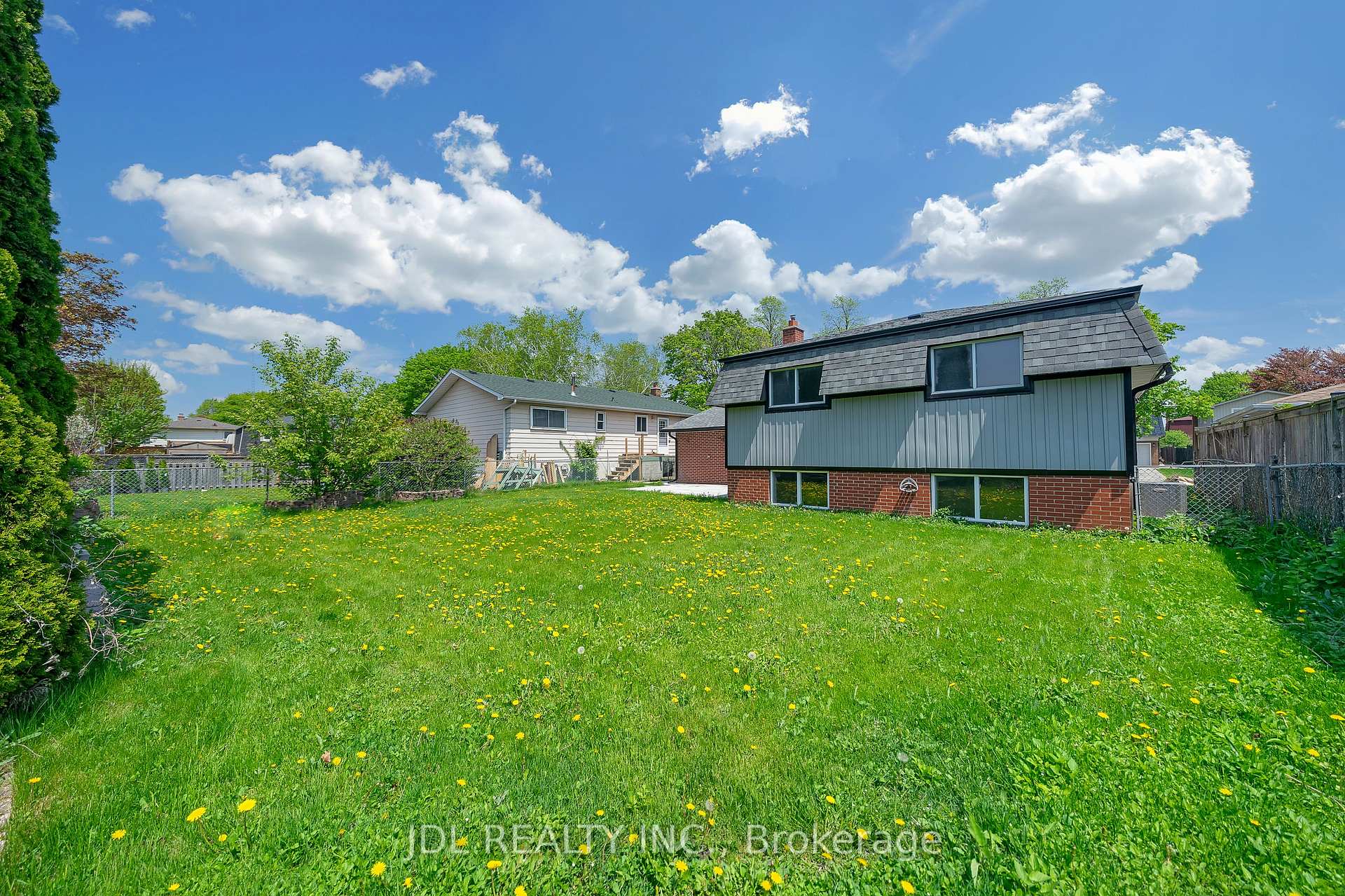 Photo 35 of 110 Michael Boulevard, Whitby, Lynde Creek — HOMEH