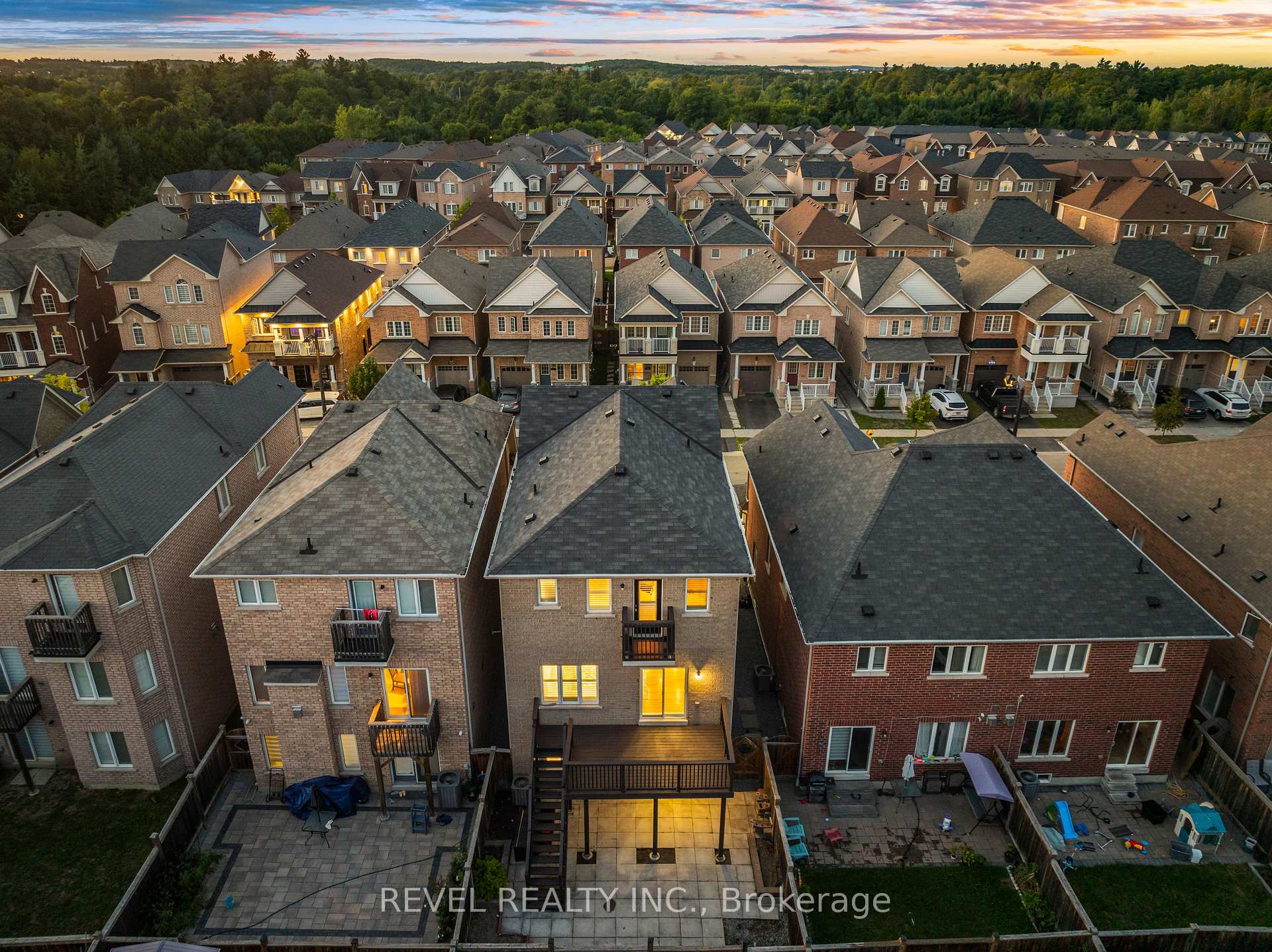 Photo 40 of 1612 Winville Road, Pickering, Duffin Heights — HOMEH