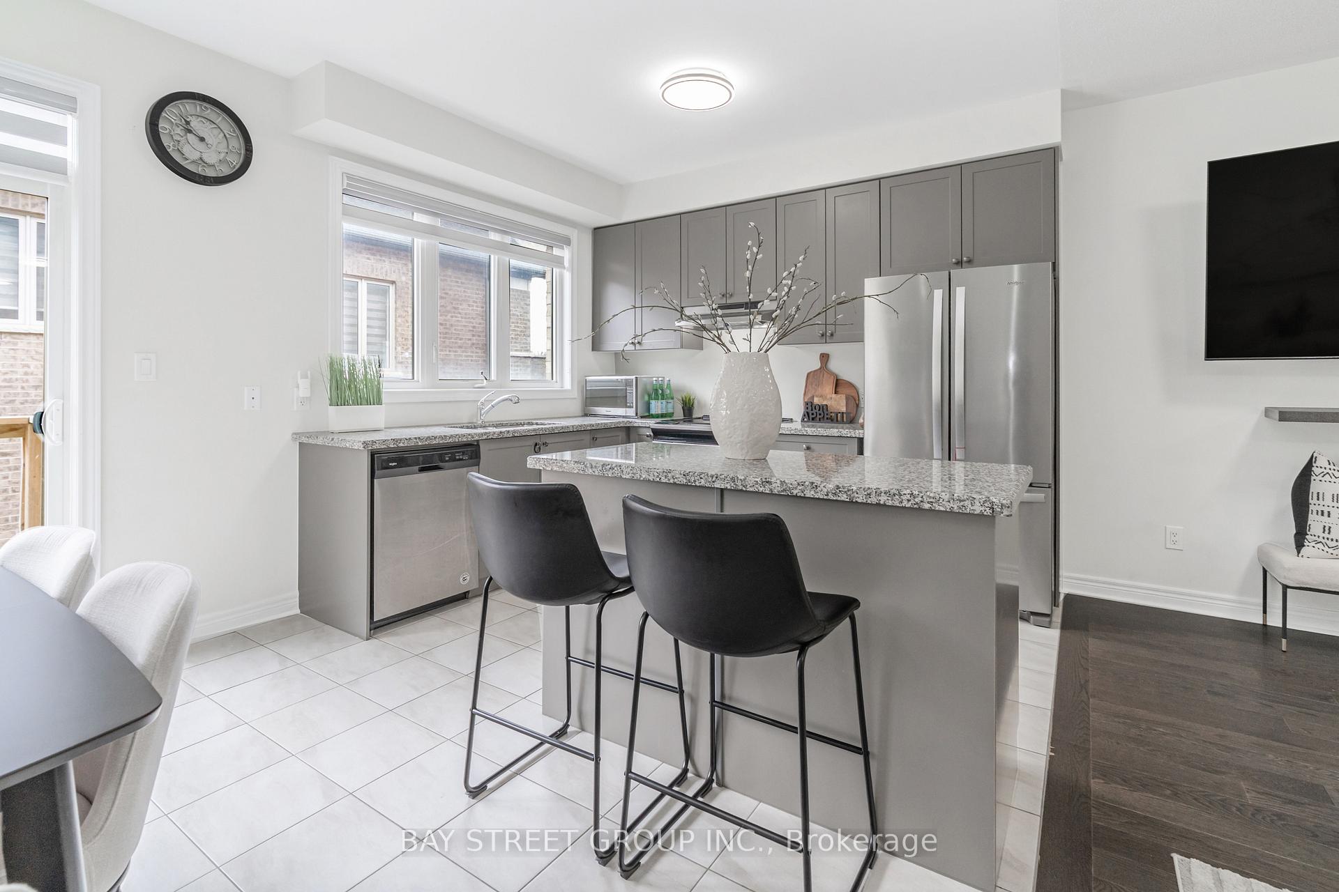 Photo 21 of 2487 Hibiscus Drive, Pickering, Rural Pickering — HOMEH
