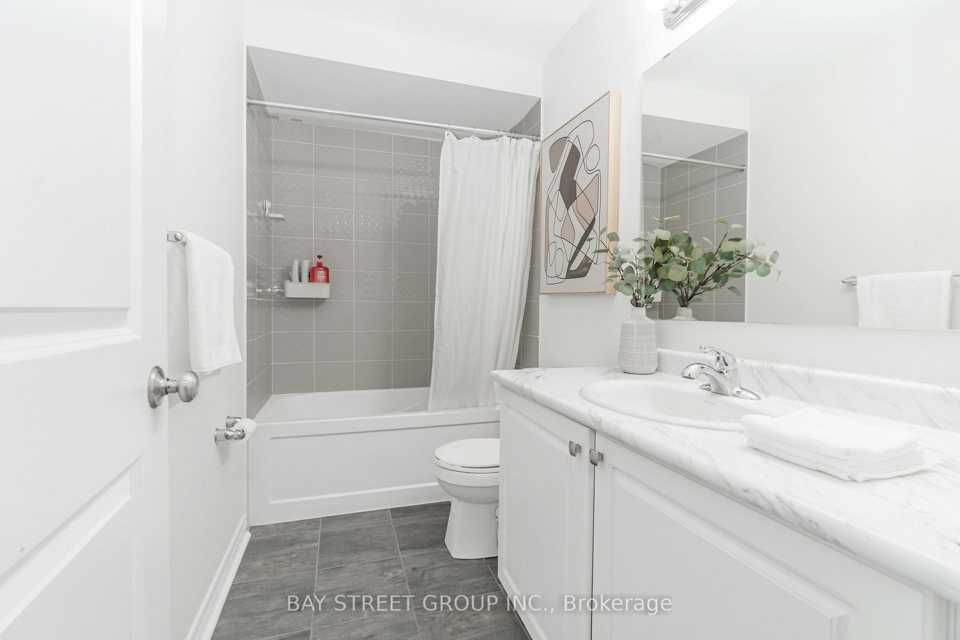 Photo 17 of 2487 Hibiscus Drive, Pickering, Rural Pickering — HOMEH