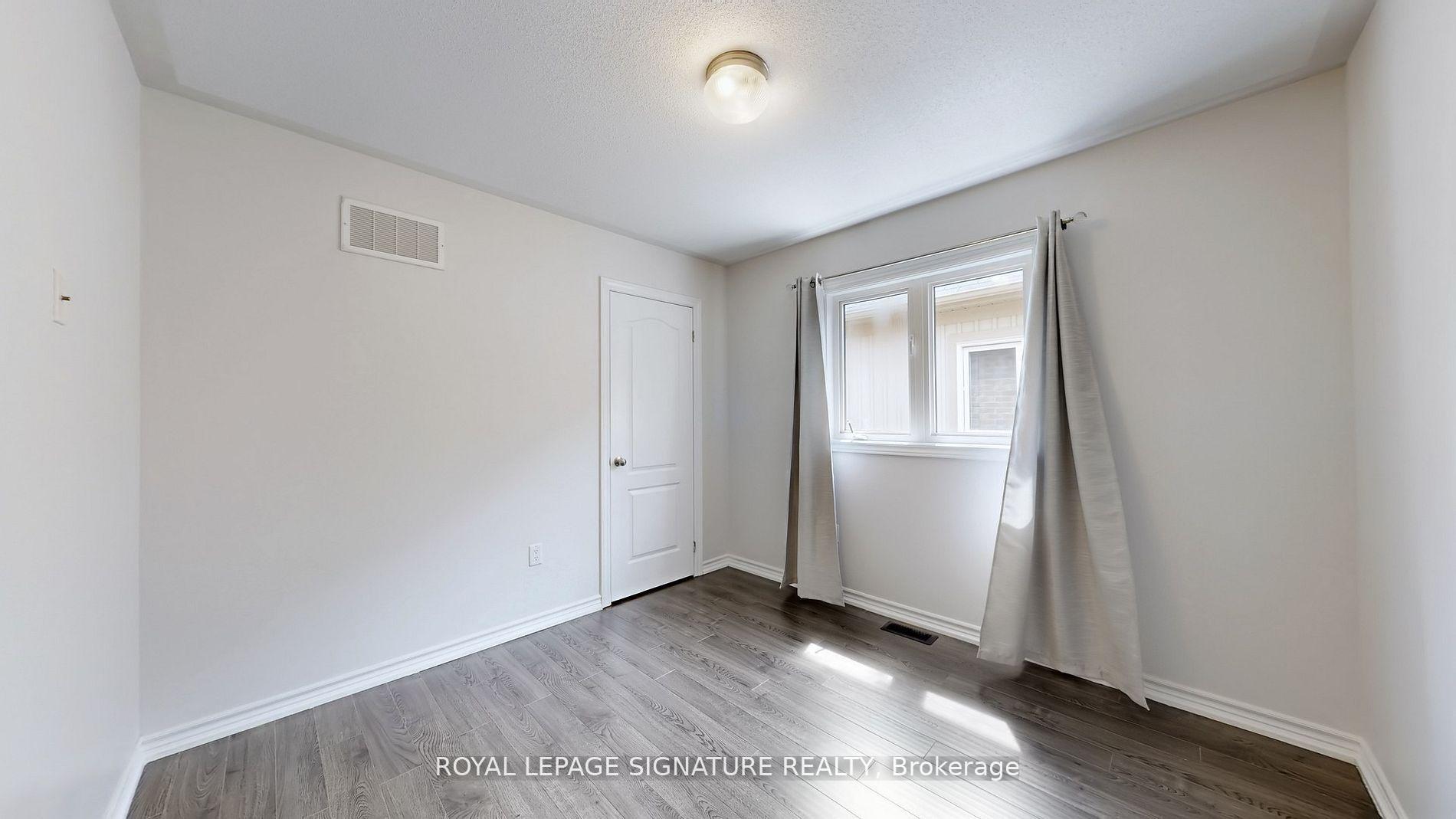 Photo 14 of 62 Moses Crescent, Clarington, Bowmanville — HOMEH