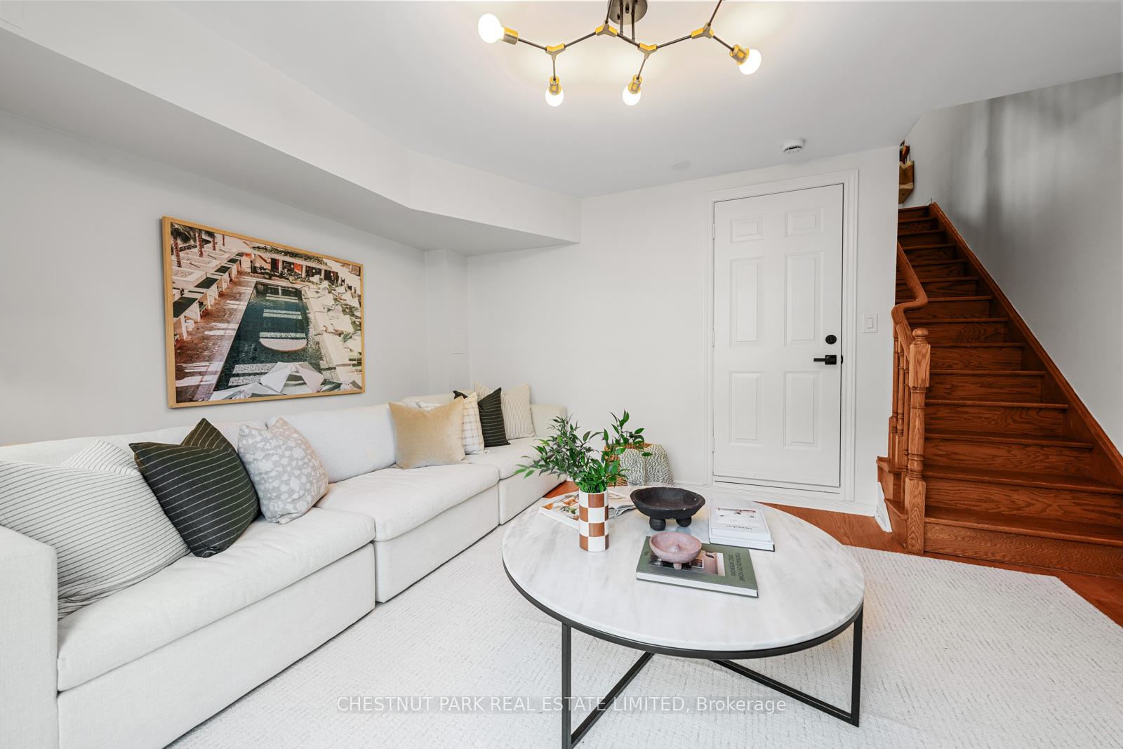 Photo 4 of 13 Agnes Lane, Toronto, South Riverdale — HOMEH