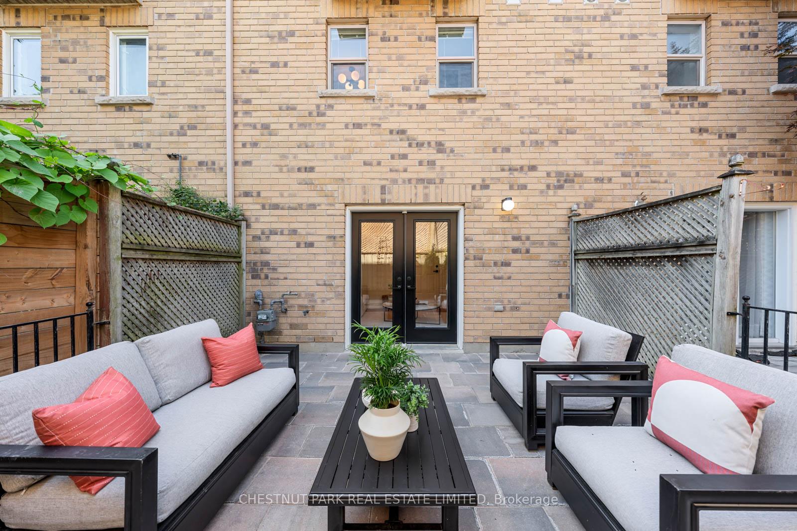 Photo 6 of 13 Agnes Lane, Toronto, South Riverdale — HOMEH
