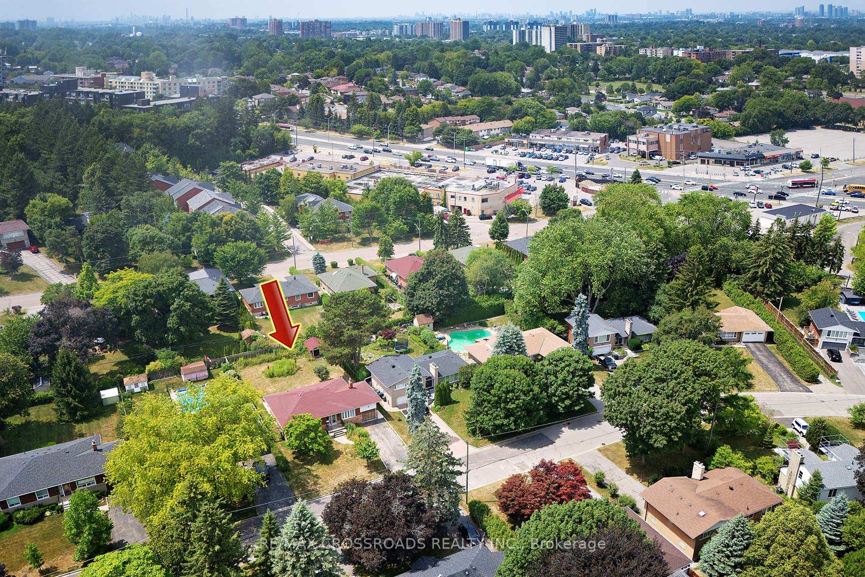 Photo 2 of 14 Shirley Crescent, Scarborough, Scarborough Village — HOMEH