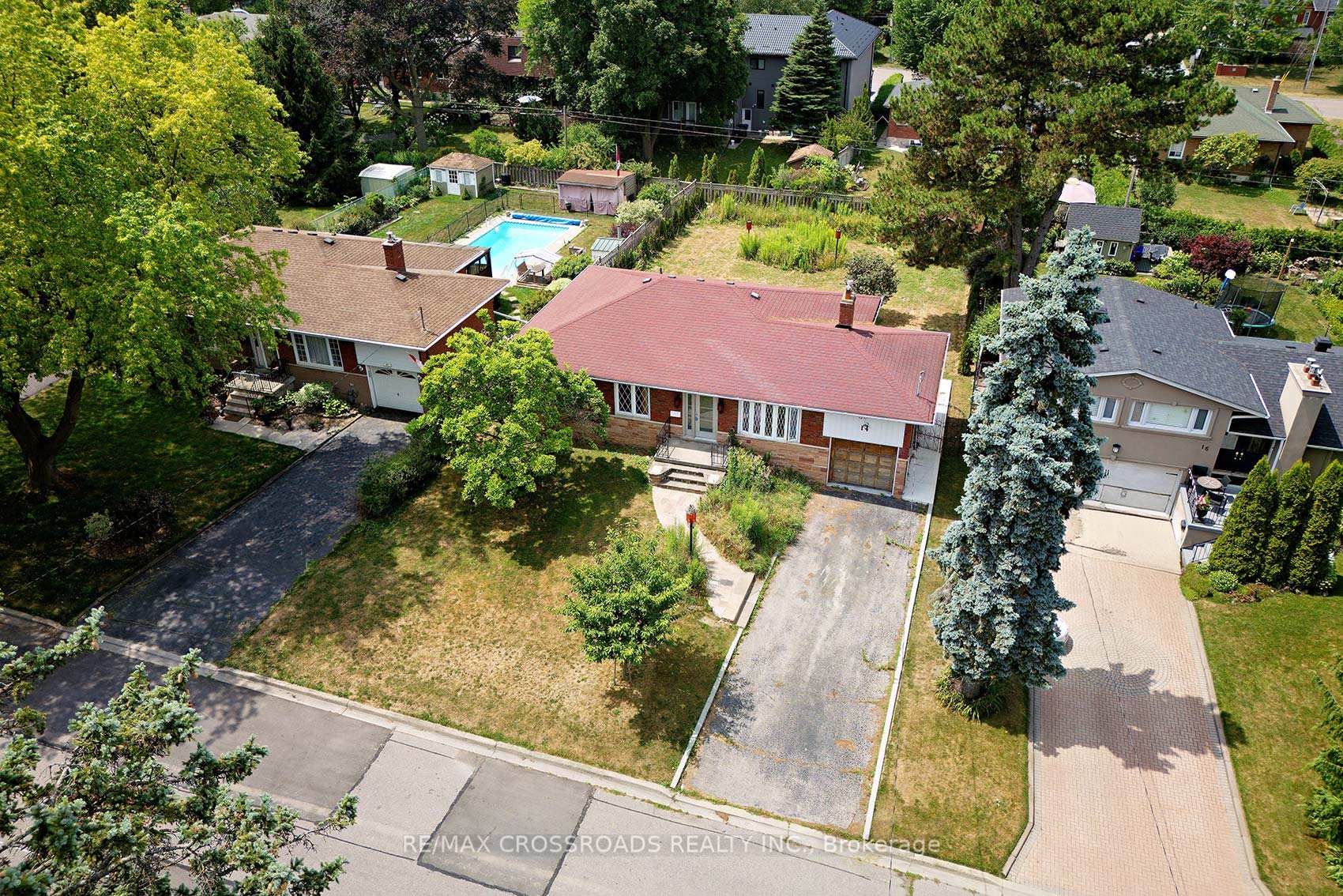 Photo 6 of 14 Shirley Crescent, Scarborough, Scarborough Village — HOMEH