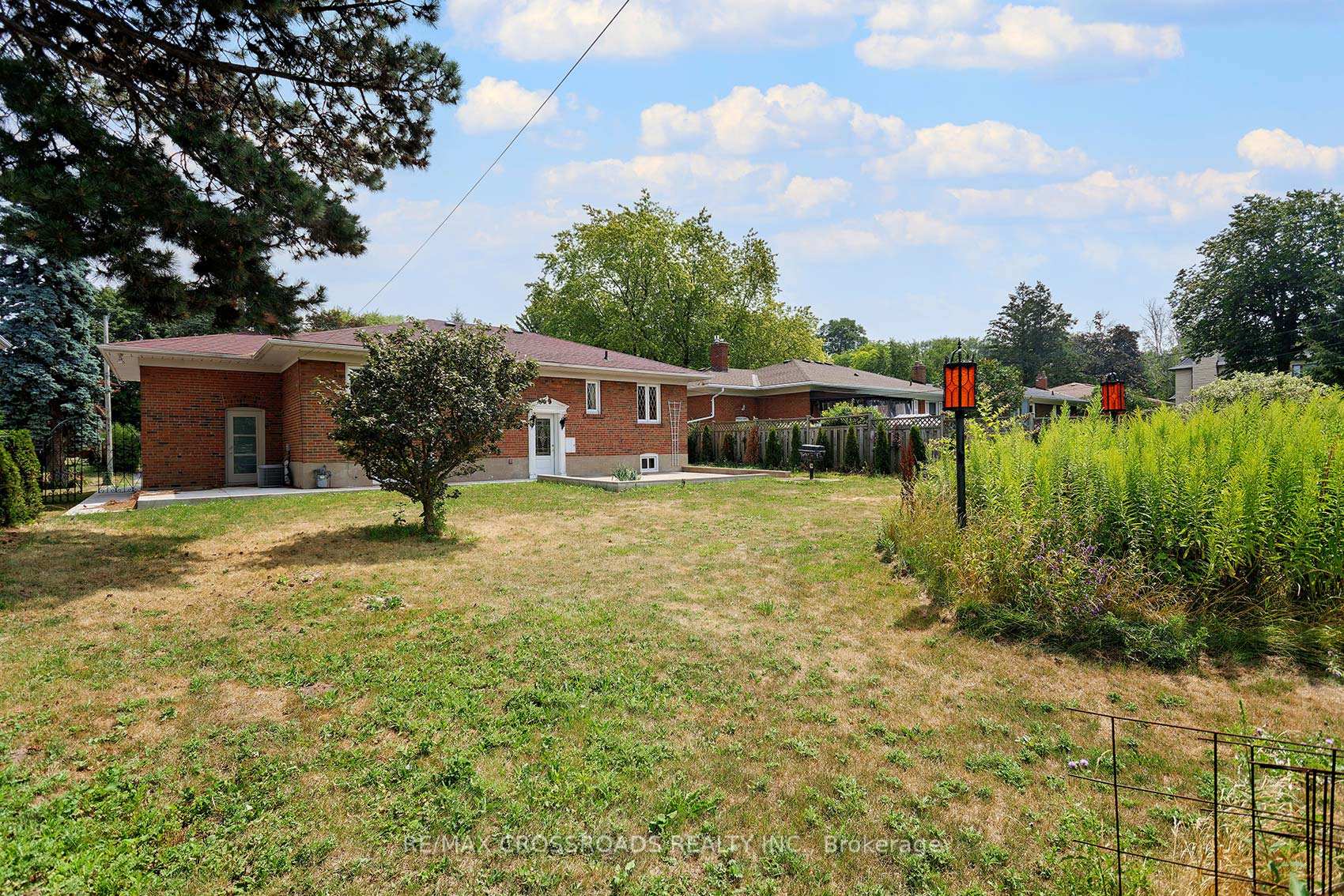 Photo 37 of 14 Shirley Crescent, Scarborough, Scarborough Village — HOMEH