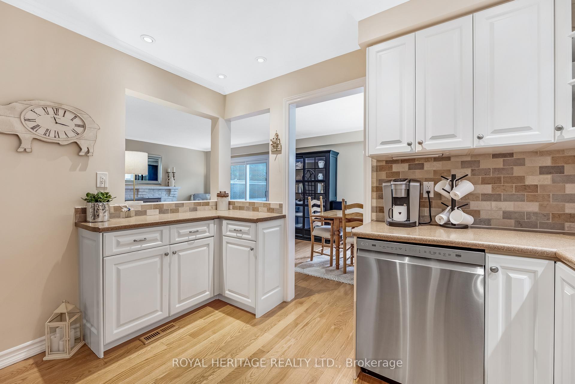 Photo 7 of 1742 Shadybrook Drive, Pickering, Amberlea — HOMEH