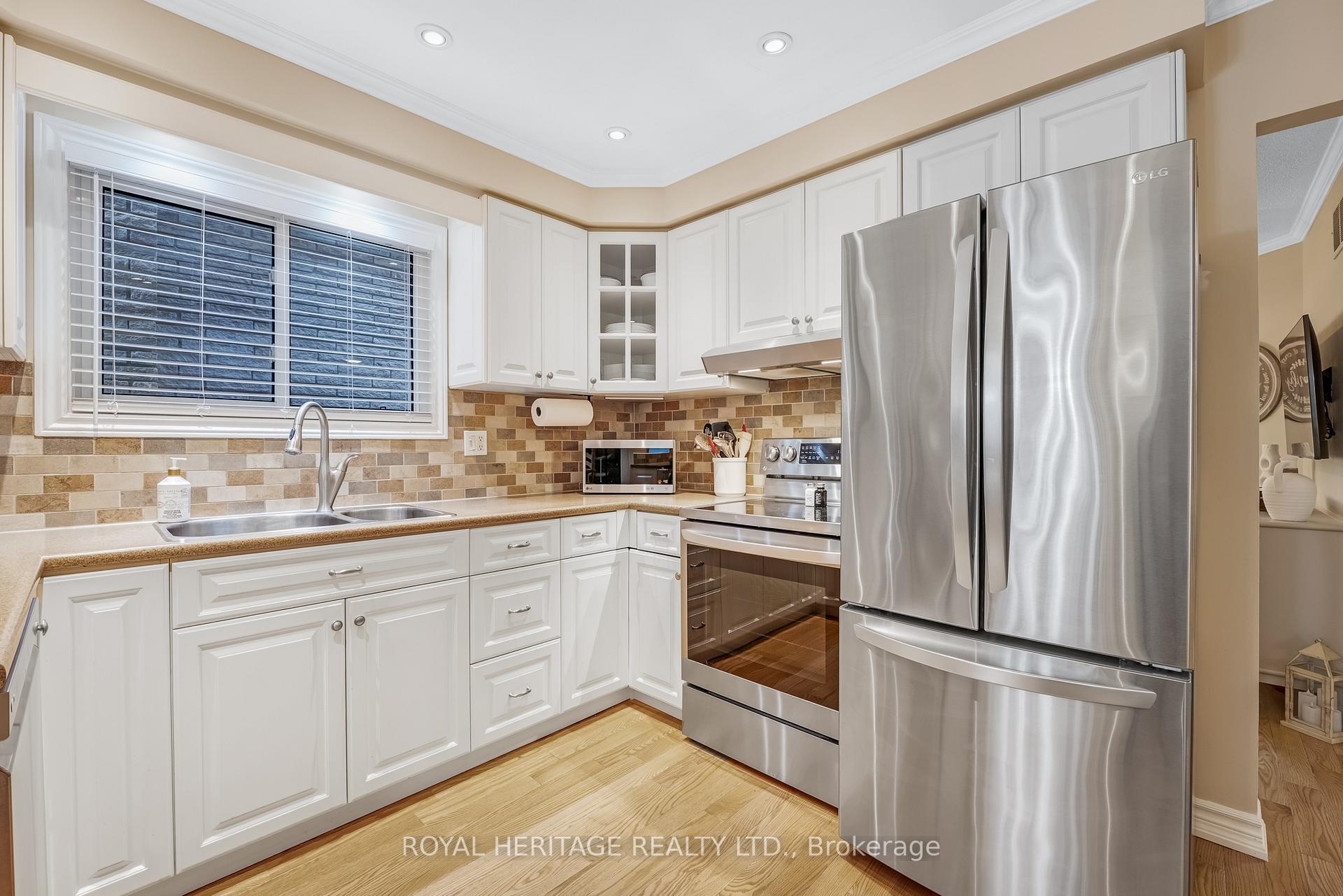 Photo 36 of 1742 Shadybrook Drive, Pickering, Amberlea — HOMEH