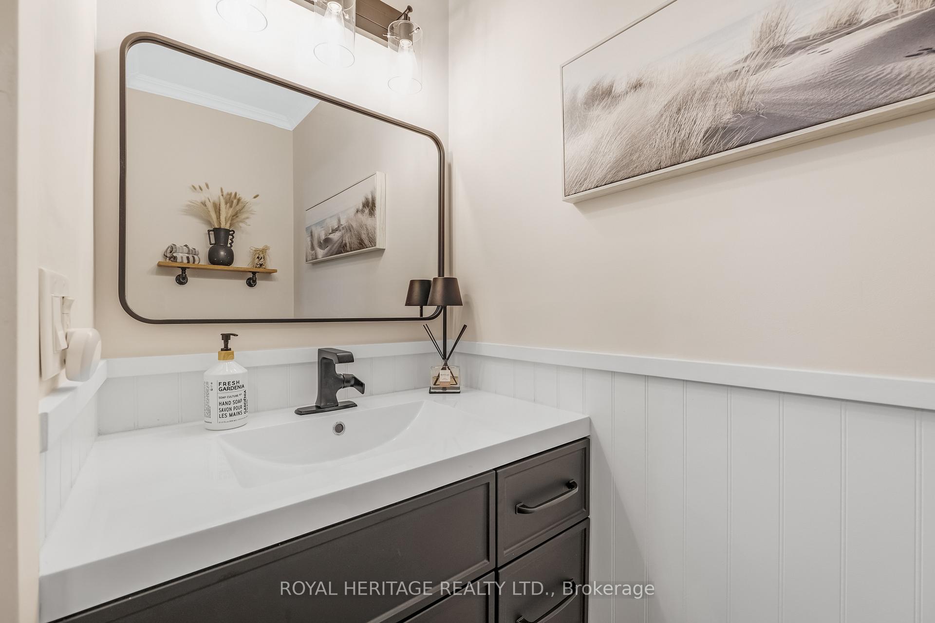 Photo 2 of 1742 Shadybrook Drive, Pickering, Amberlea — HOMEH