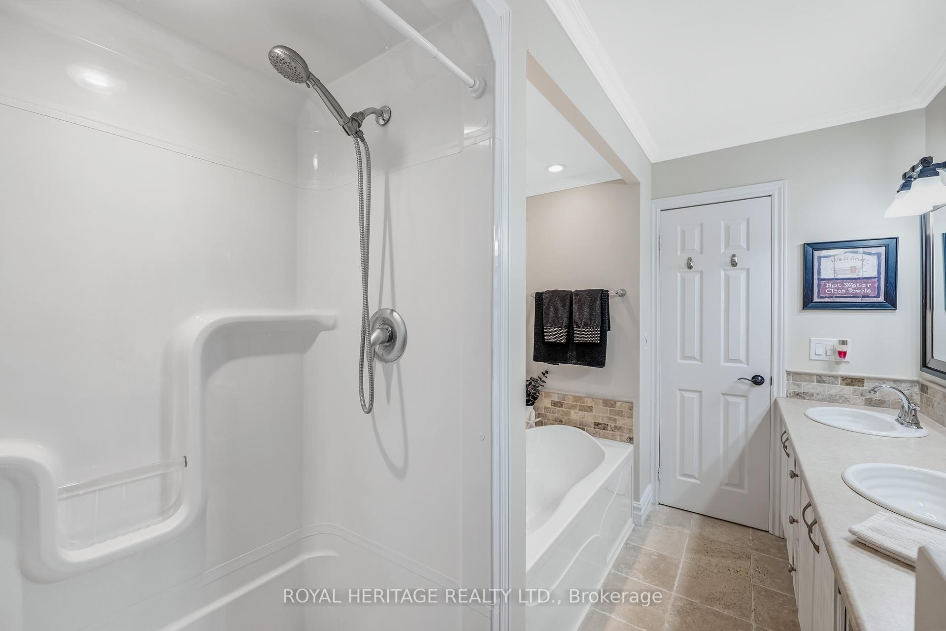 Photo 17 of 1742 Shadybrook Drive, Pickering, Amberlea — HOMEH