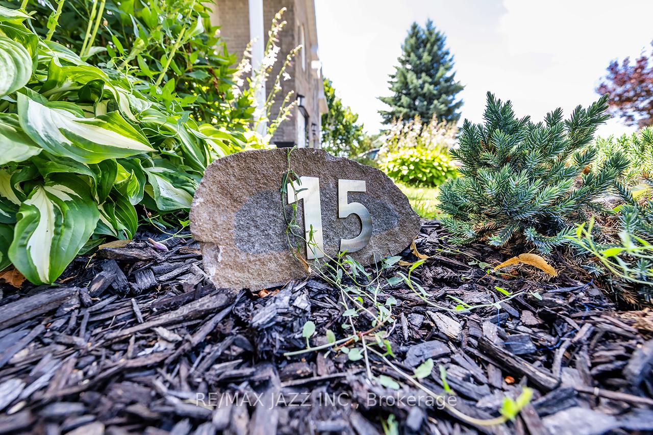 Photo 6 of 15 Daiseyfield Avenue, Clarington, Courtice — HOMEH