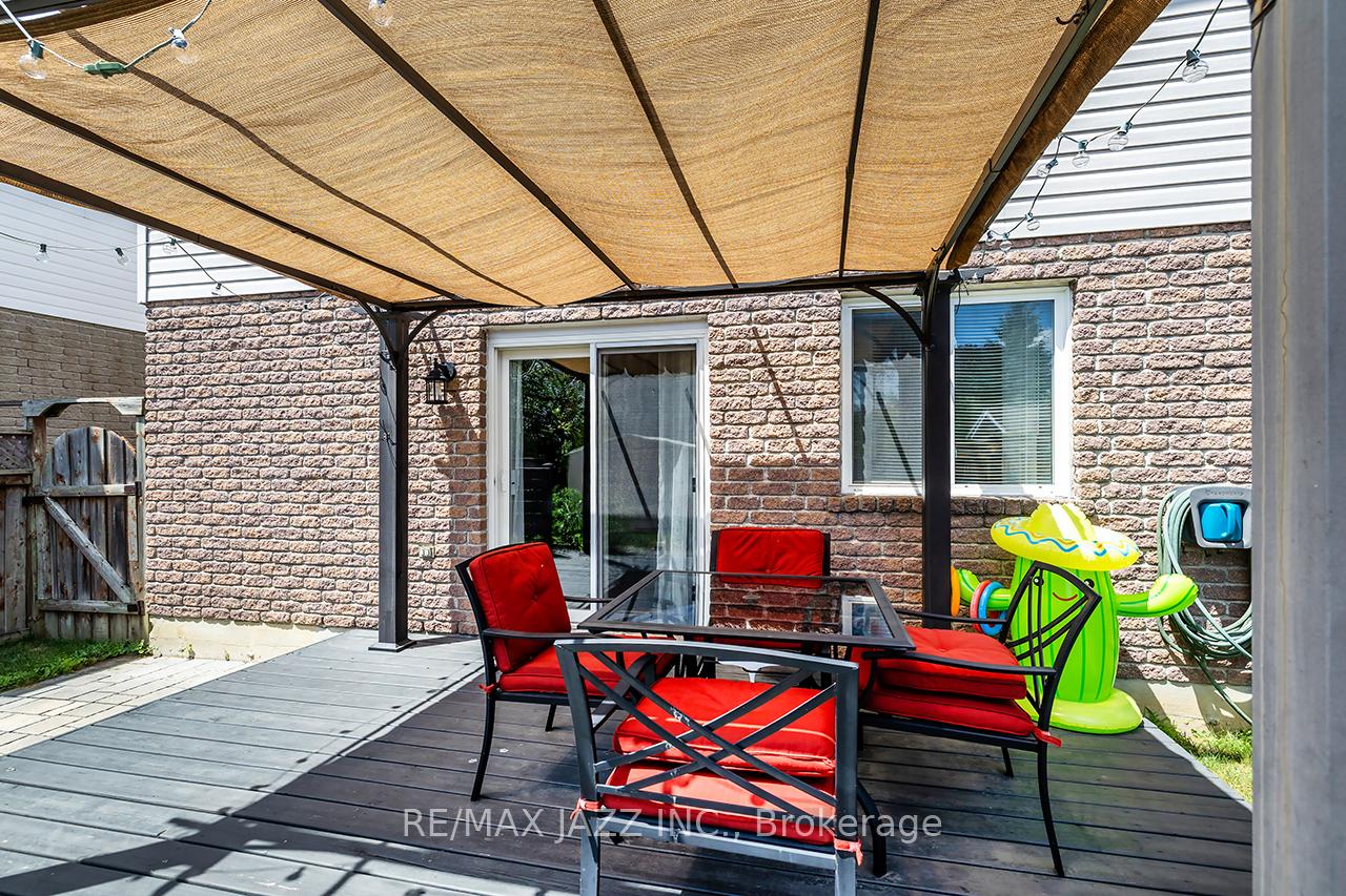 Photo 36 of 15 Daiseyfield Avenue, Clarington, Courtice — HOMEH
