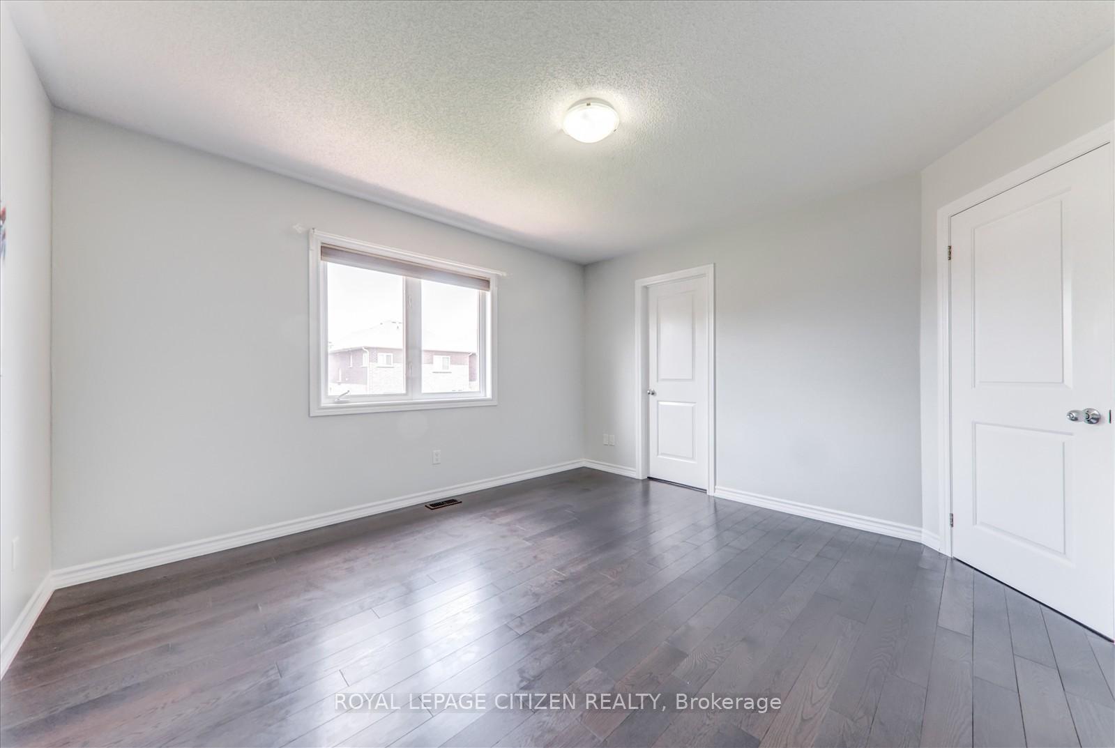 Photo 25 of 22 Ted Miller Crescent, Clarington, Bowmanville — HOMEH