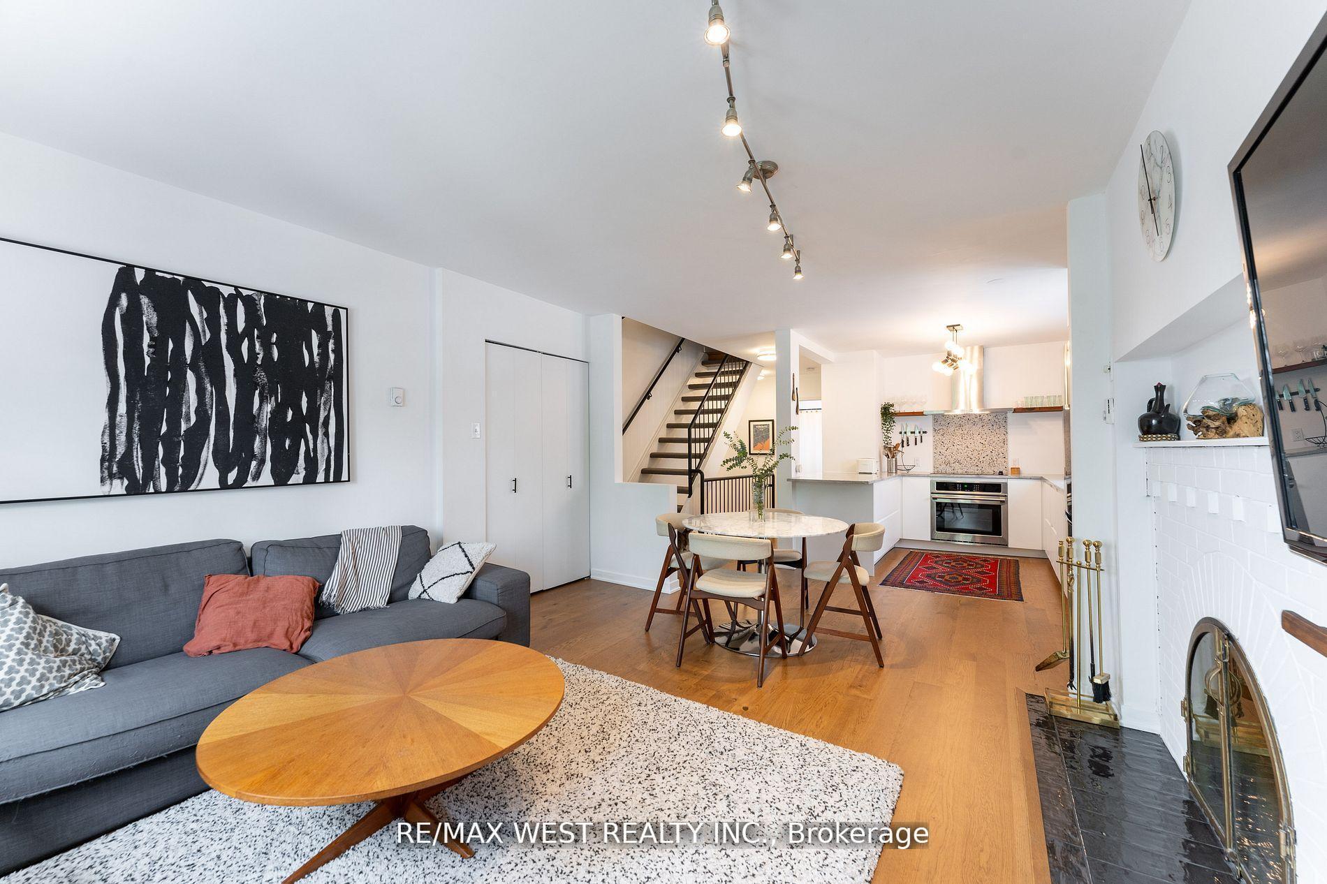 Photo 4 of 420 Kingston Road, Toronto, The Beaches — HOMEH