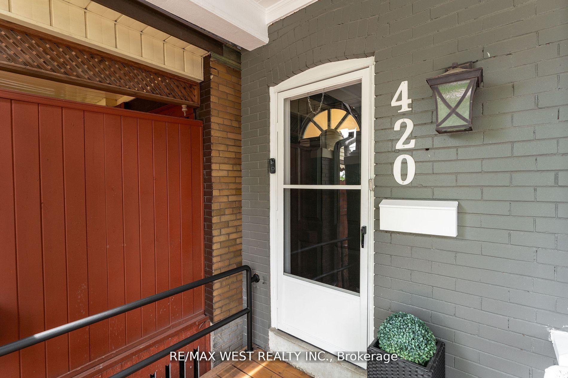 Photo 22 of 420 Kingston Road, Toronto, The Beaches — HOMEH