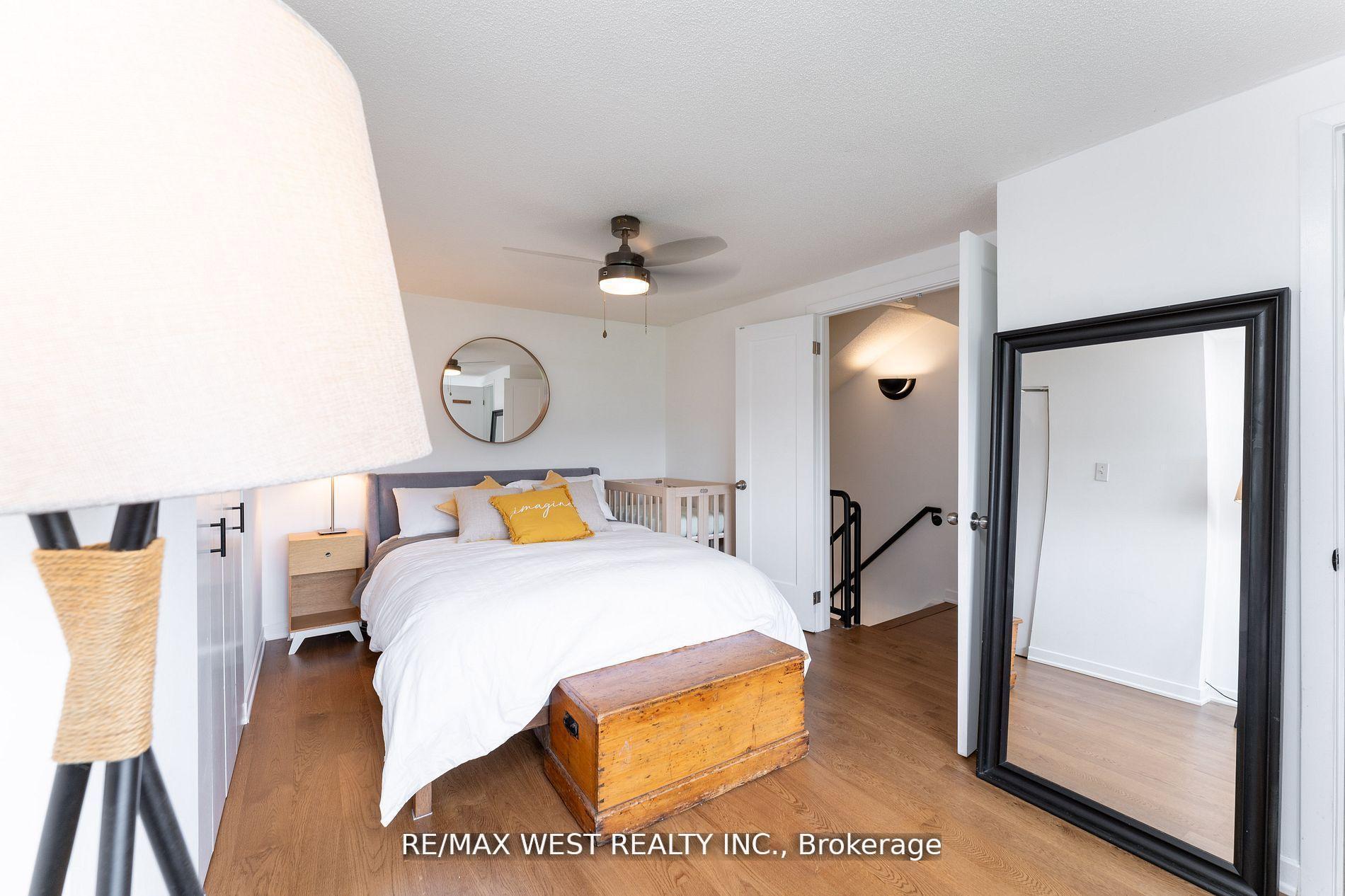 Photo 10 of 420 Kingston Road, Toronto, The Beaches — HOMEH