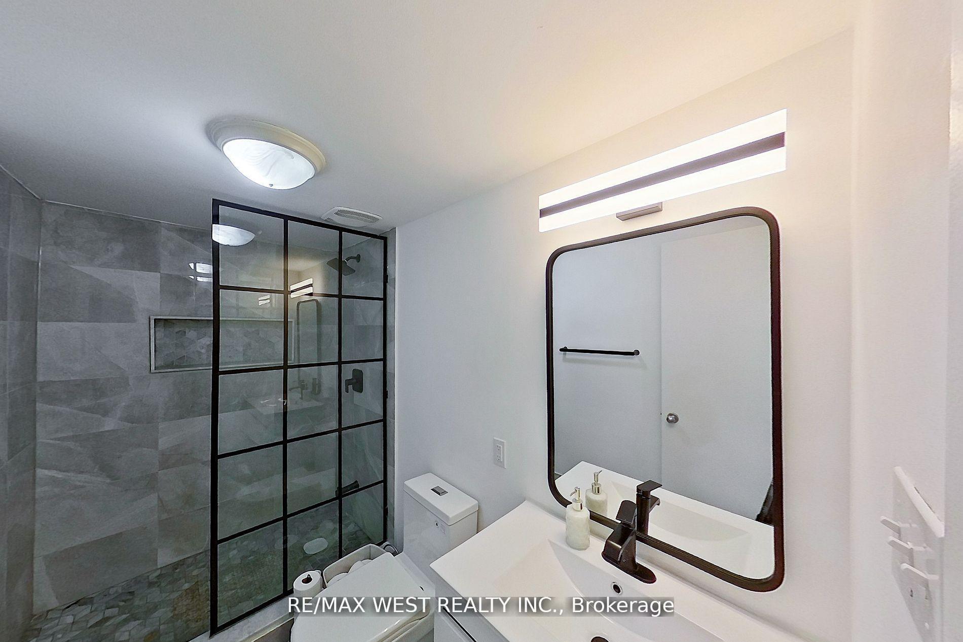 Photo 25 of 420 Kingston Road, Toronto, The Beaches — HOMEH