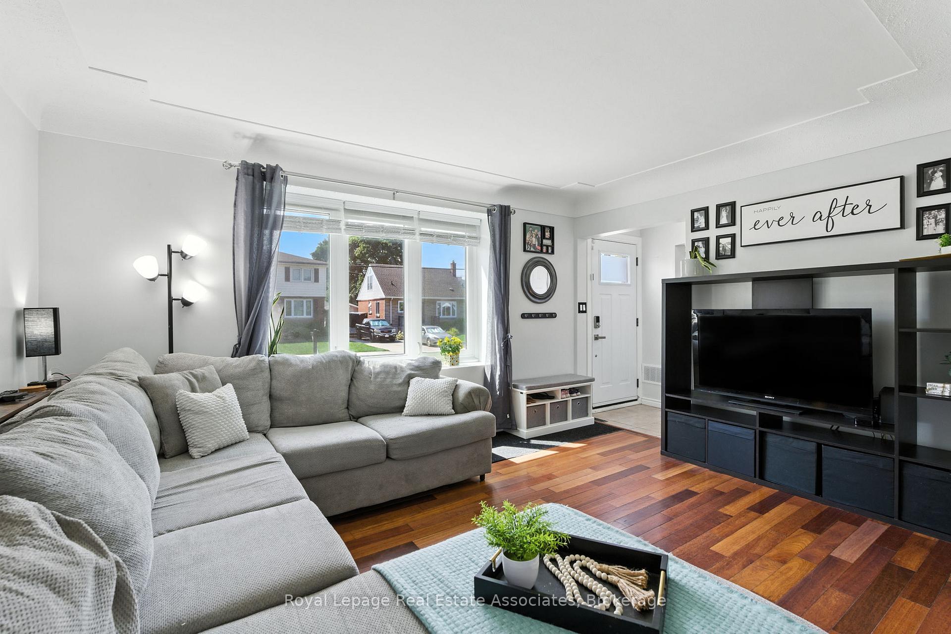 Photo 8 of 7 Deer Avenue, Hamilton, Sunninghill — HOMEH