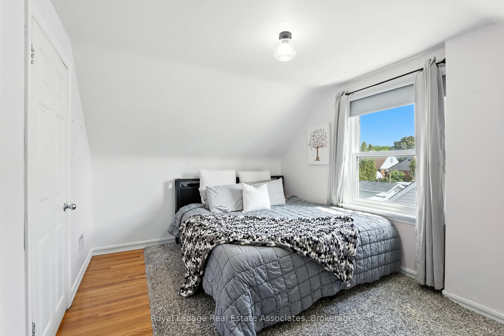 Photo 31 of 7 Deer Avenue, Hamilton, Sunninghill — HOMEH