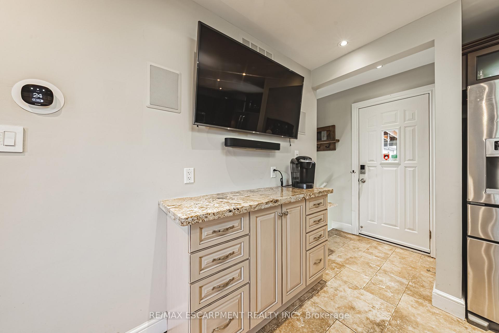 Photo 18 of 94 Malta Drive, Hamilton, Rosedale — HOMEH