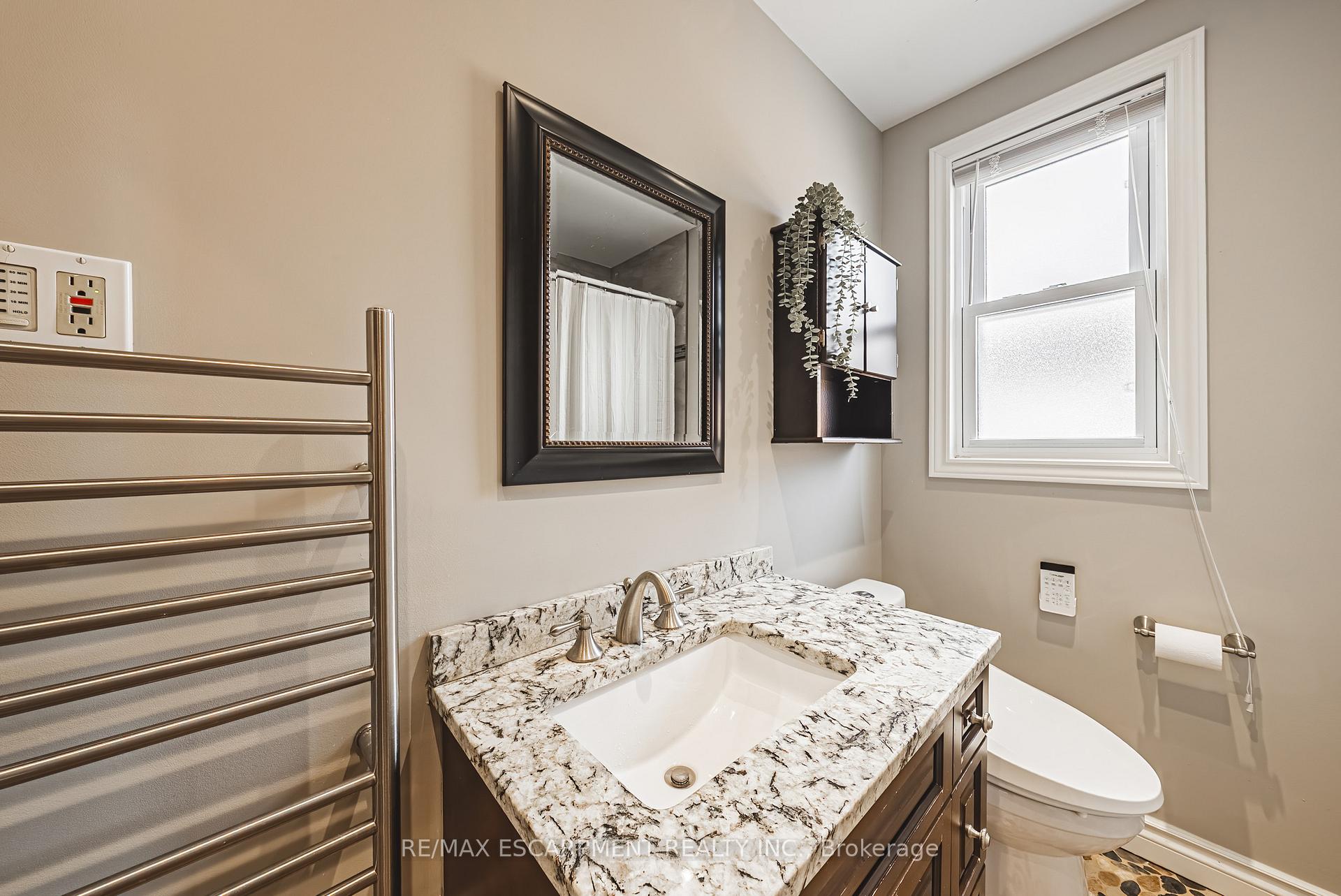 Photo 21 of 94 Malta Drive, Hamilton, Rosedale — HOMEH
