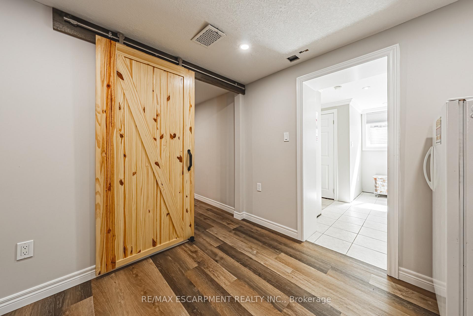 Photo 42 of 94 Malta Drive, Hamilton, Rosedale — HOMEH