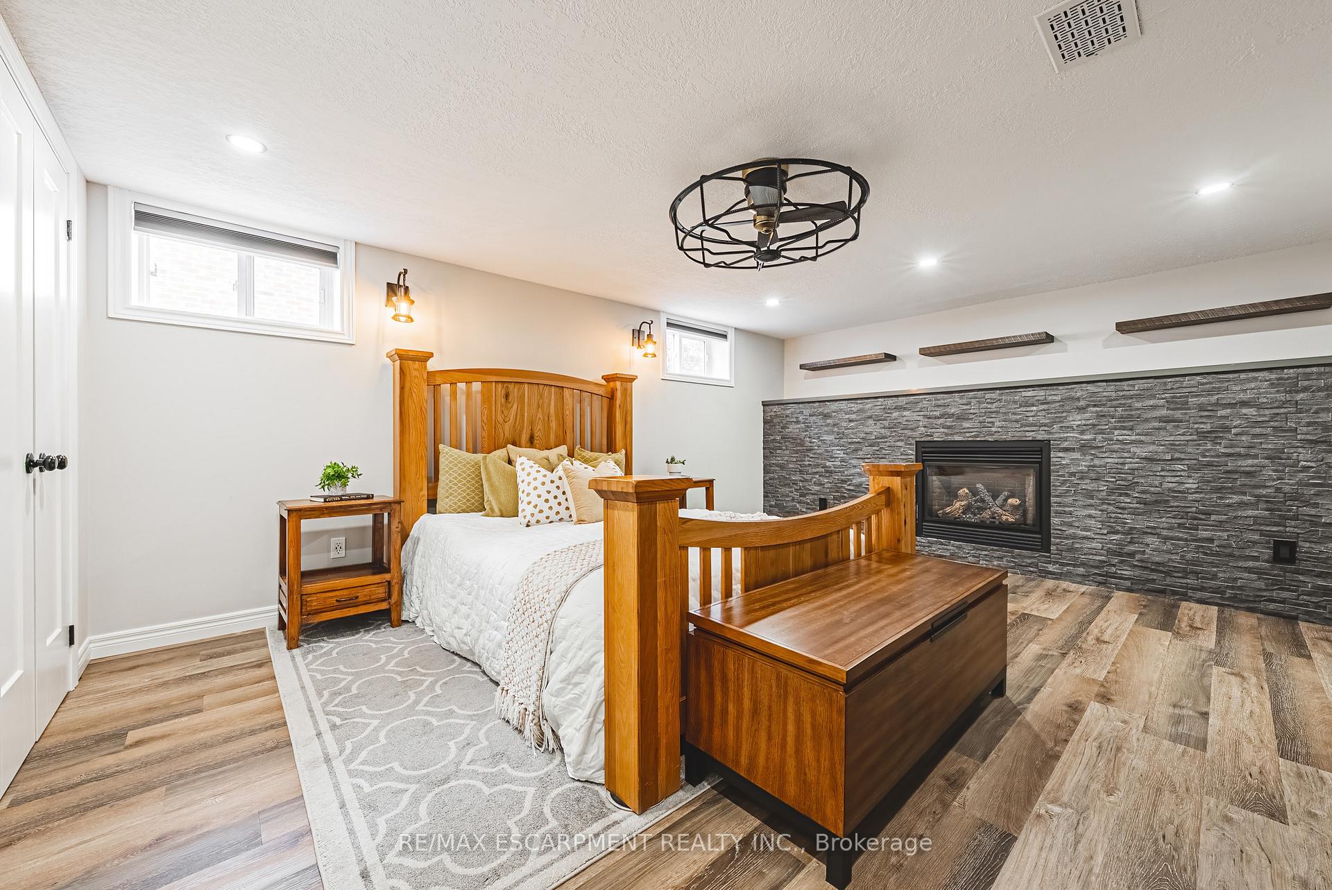 Photo 25 of 94 Malta Drive, Hamilton, Rosedale — HOMEH