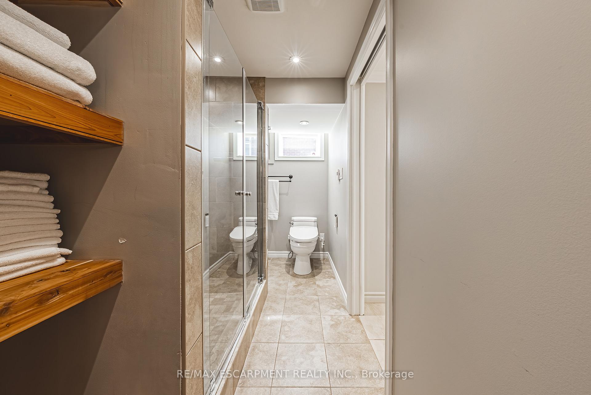 Photo 34 of 94 Malta Drive, Hamilton, Rosedale — HOMEH