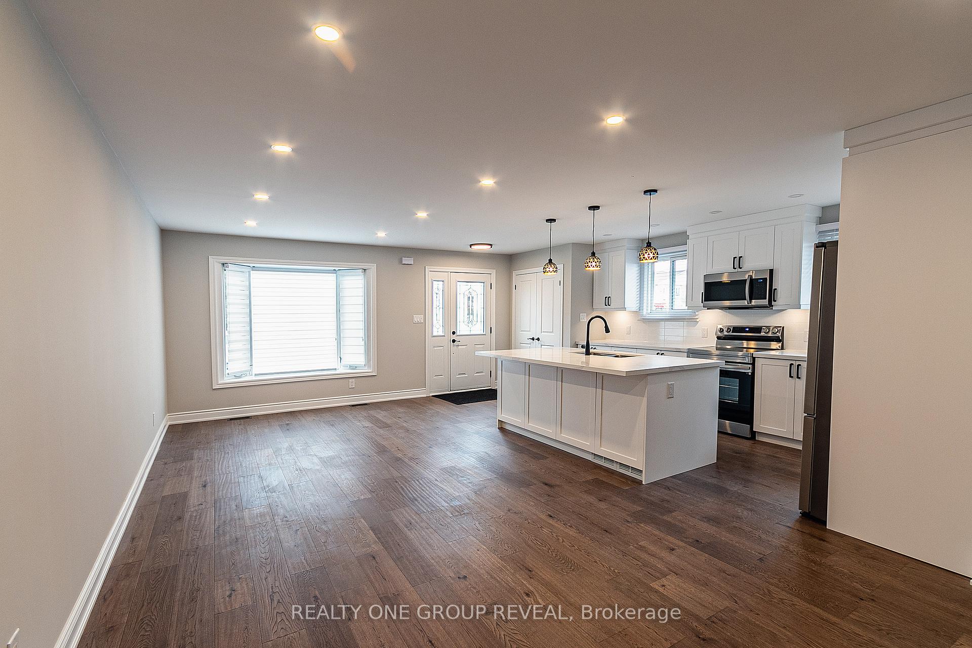 Photo 11 of 540 Muirfield Street, Oshawa, Donevan — HOMEH