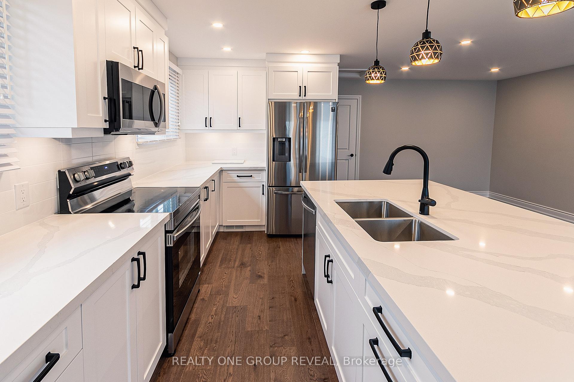 Photo 9 of 540 Muirfield Street, Oshawa, Donevan — HOMEH